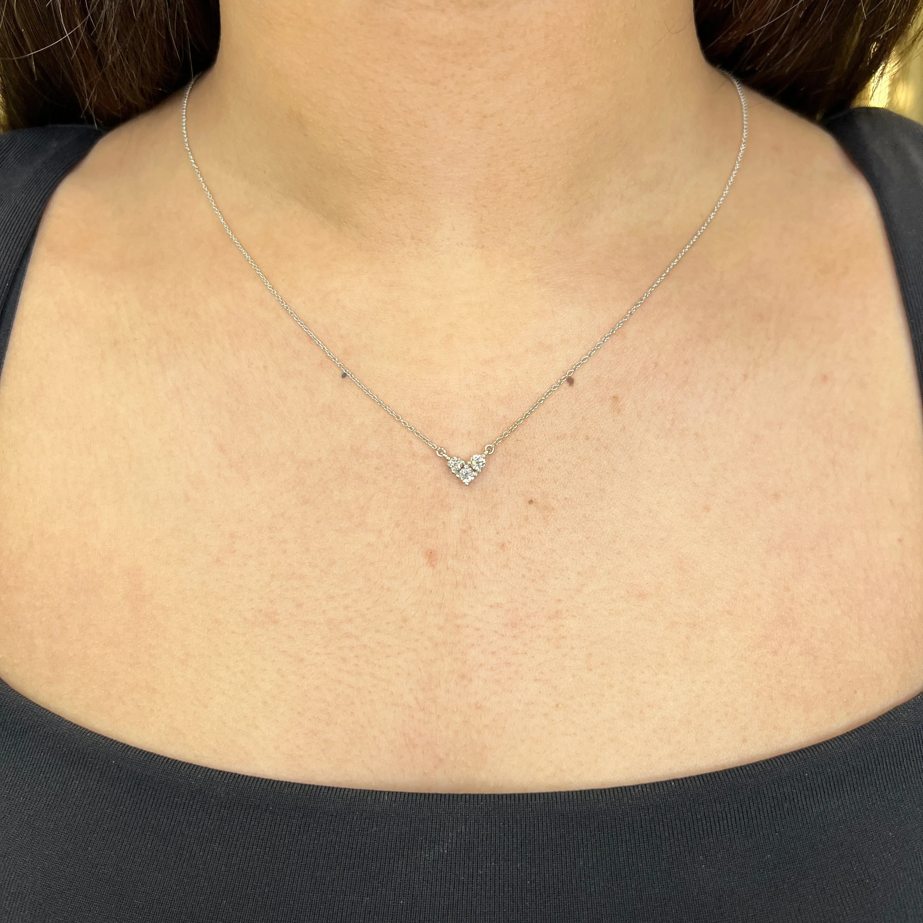 10K White Gold (0.25ct) Diamond Three Stone Necklace