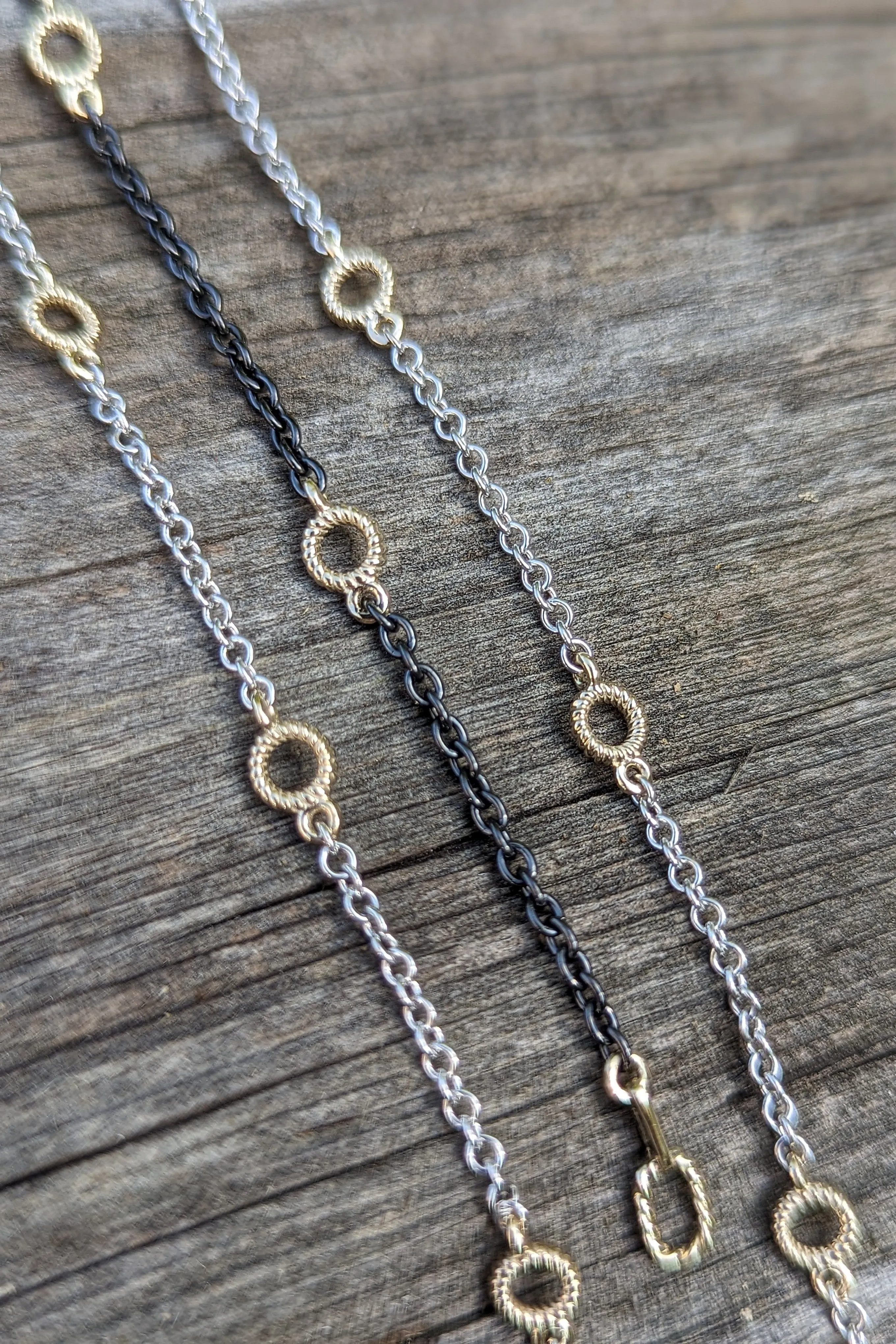14K Gold Rope Station Bracelet with 5 Links
