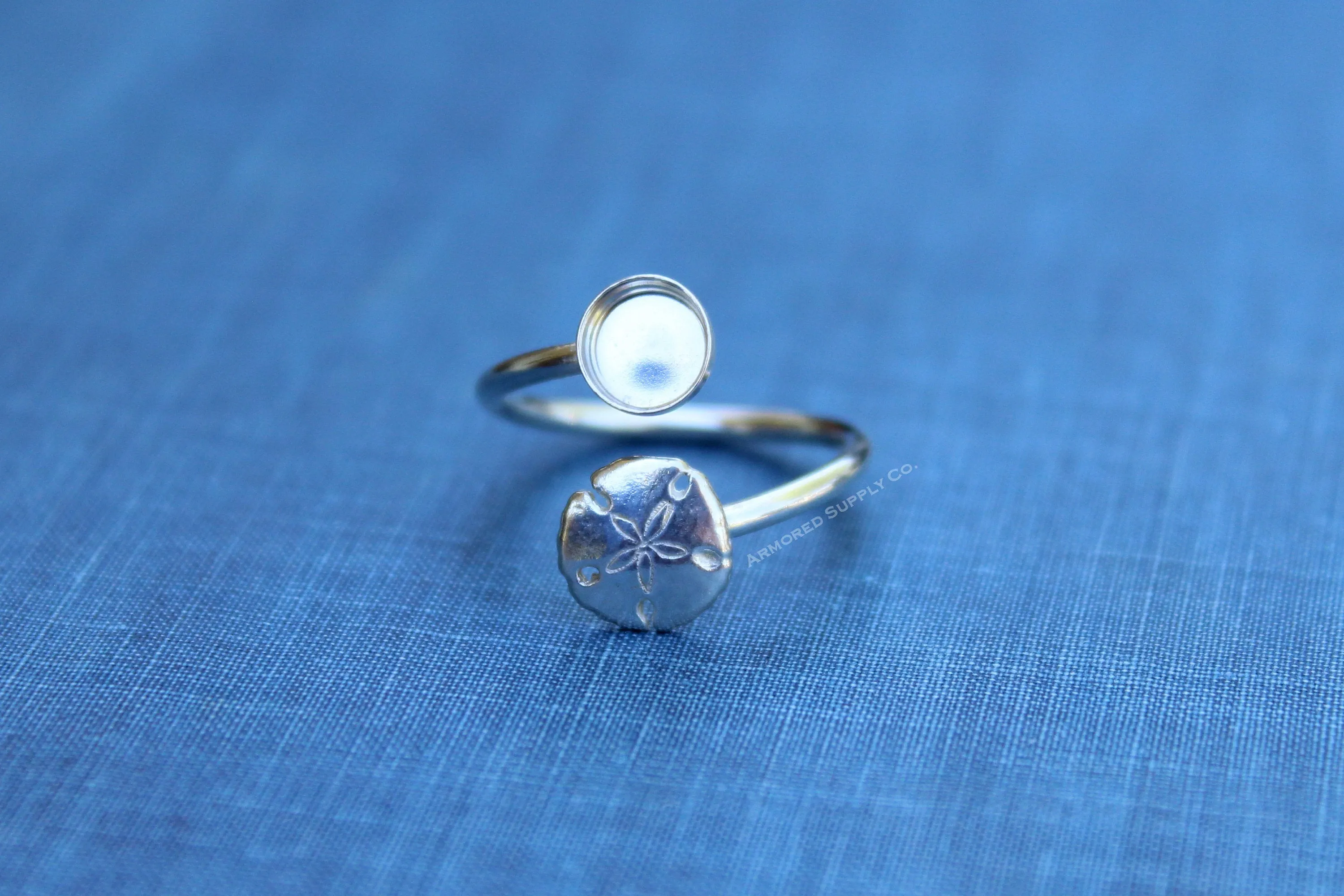 5mm Silver Sand Dollar Wrap Bypass Adjustable Bezel Ring blank