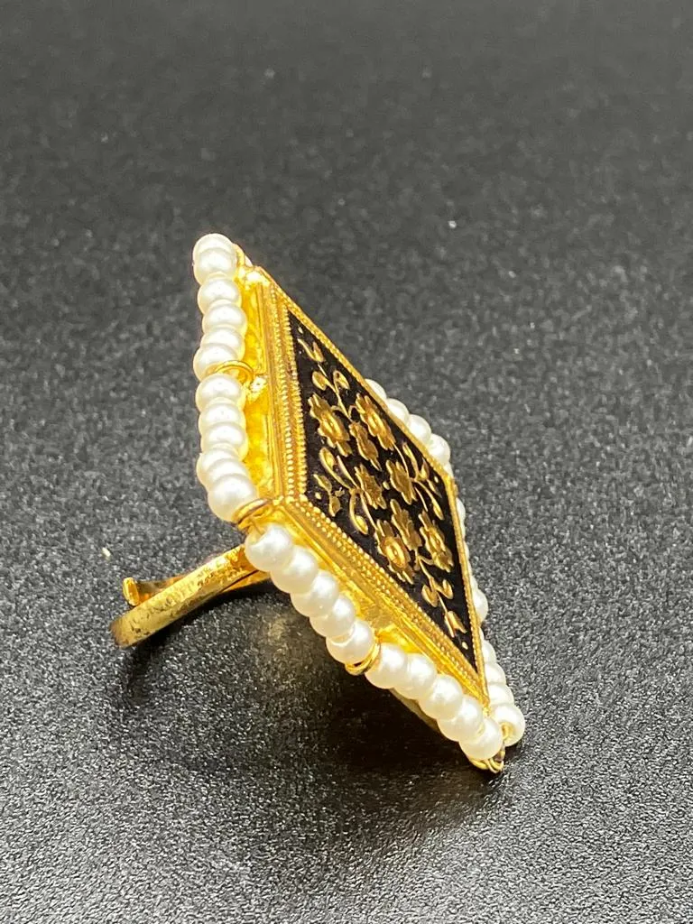Adjustable Indian Meena rings in various colors fashionale fancy to match your dress