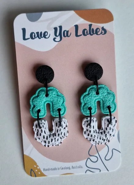 Amelia Dangle Earrings