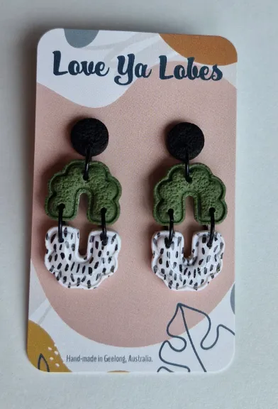Amelia Dangle Earrings