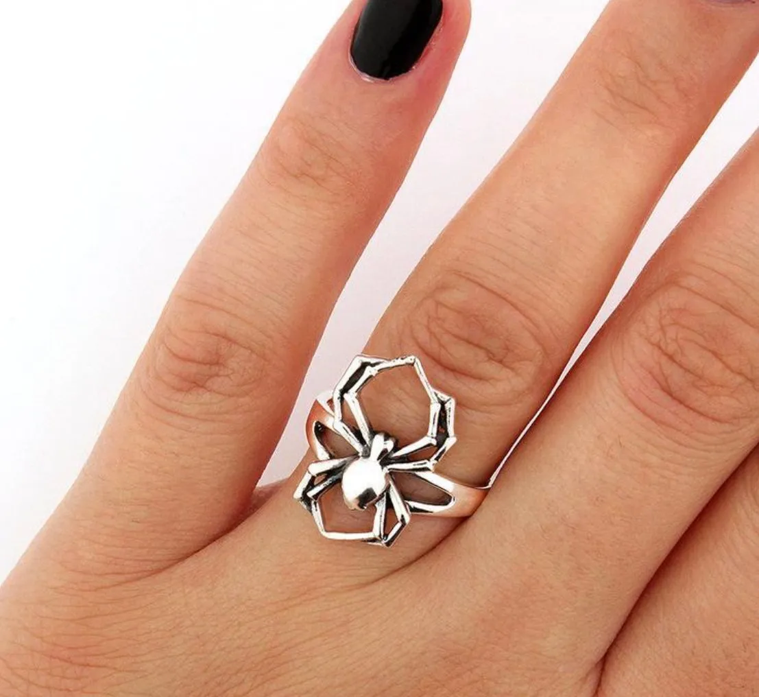 Arachne Ring