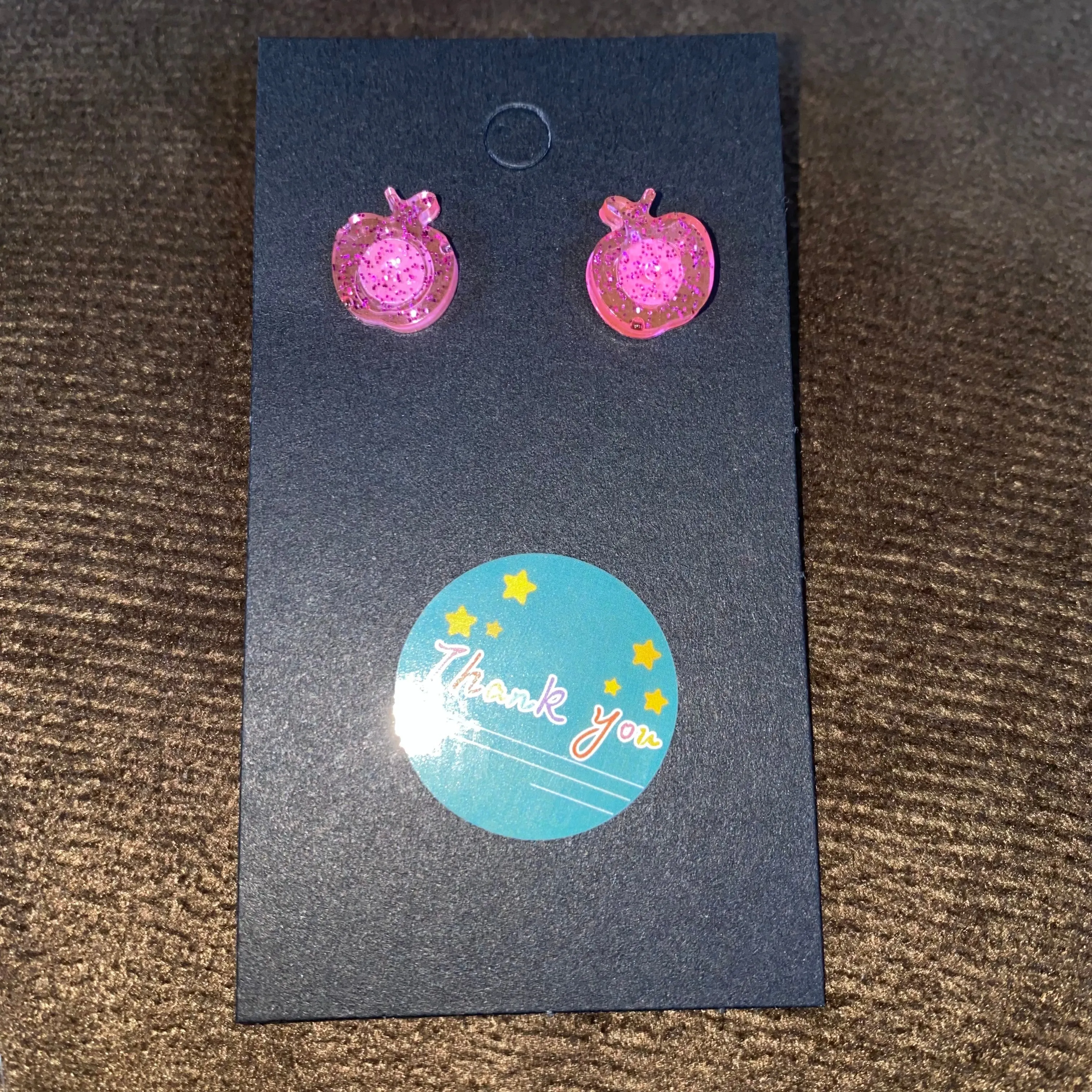Assorted Pink Glitter Stud Earrings💗