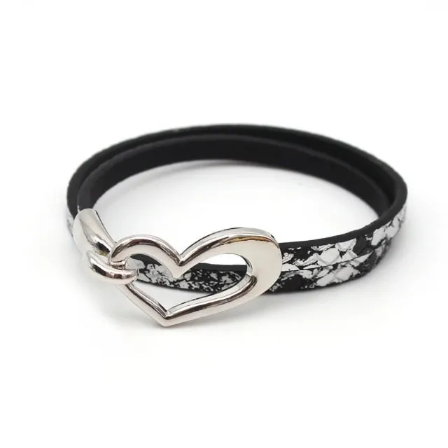Black Simple Charm Leather Women’s Minimalist Bracelet
