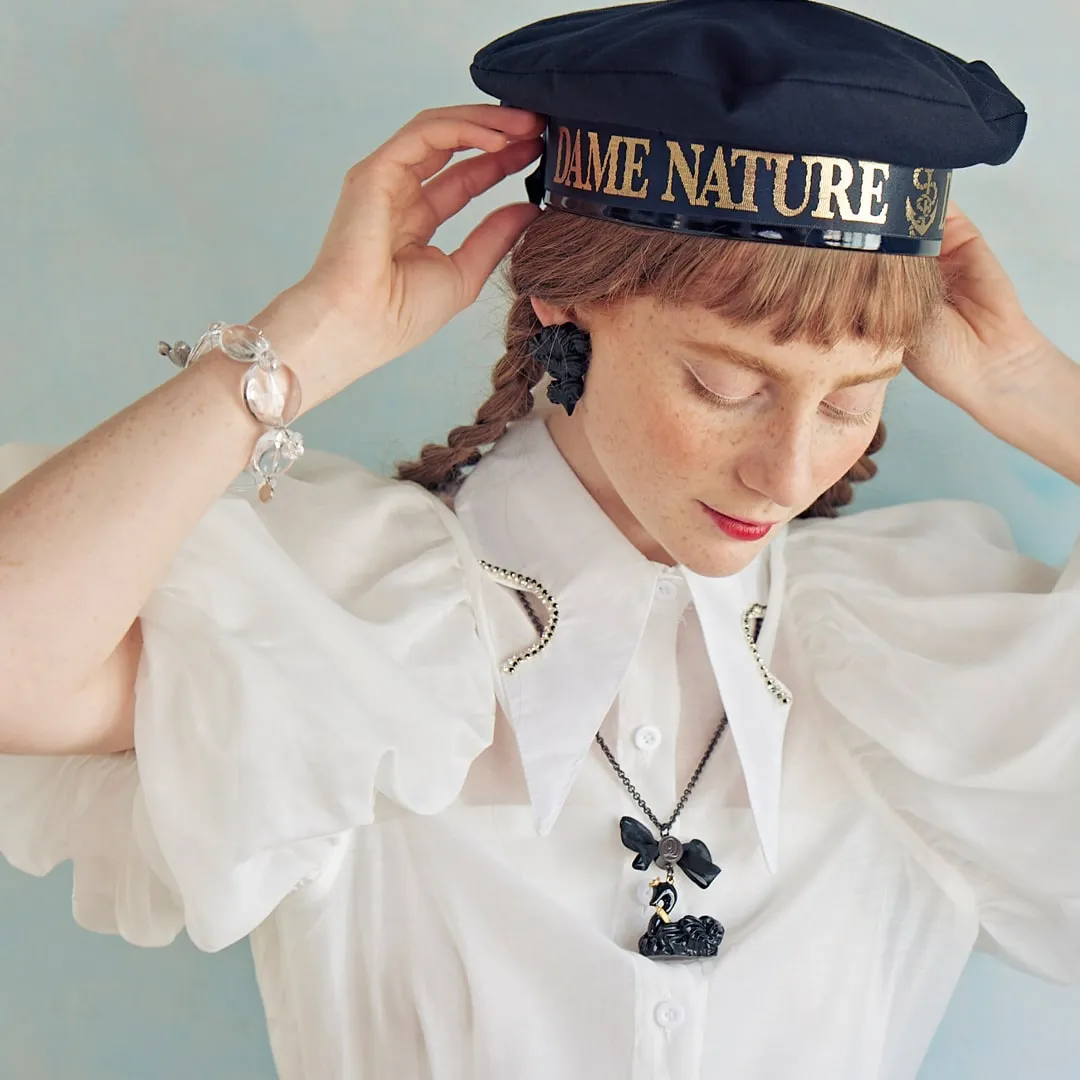 Black Swan Cream Cake Necklace【Japan Jewelry】