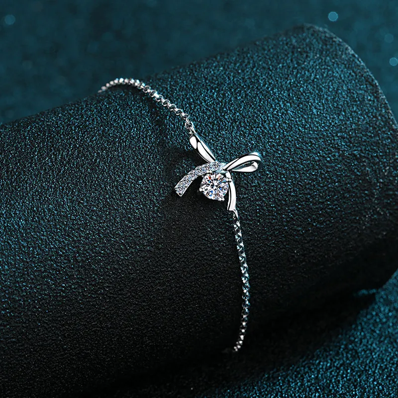 Bow-Knot Round Cut Moissanite Diamond Bracelet
