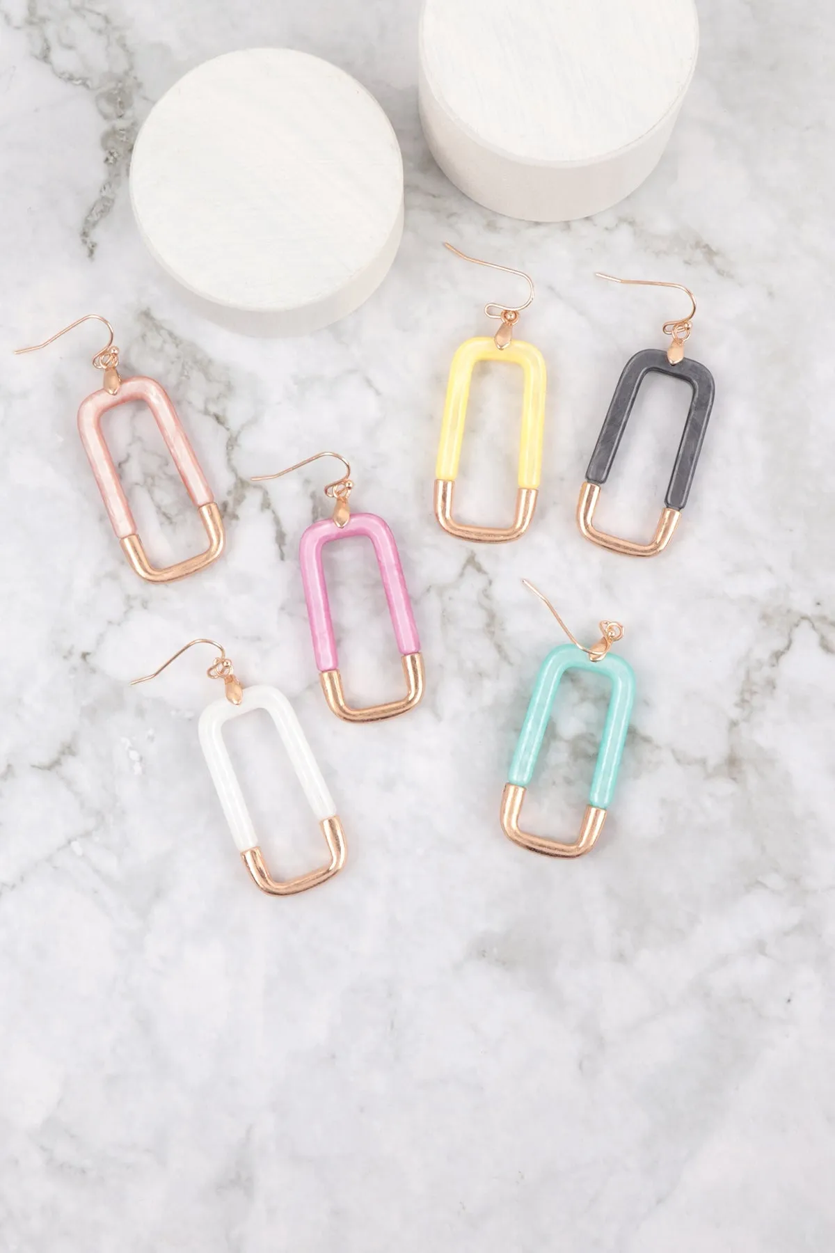 CAST-RESIN COMBO RECTAGLE DROP EARRINGS