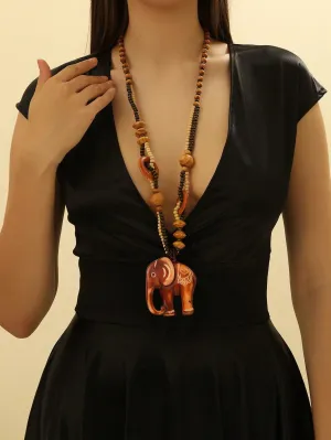 Casual Wooden Bead Elephant Pendant Necklace