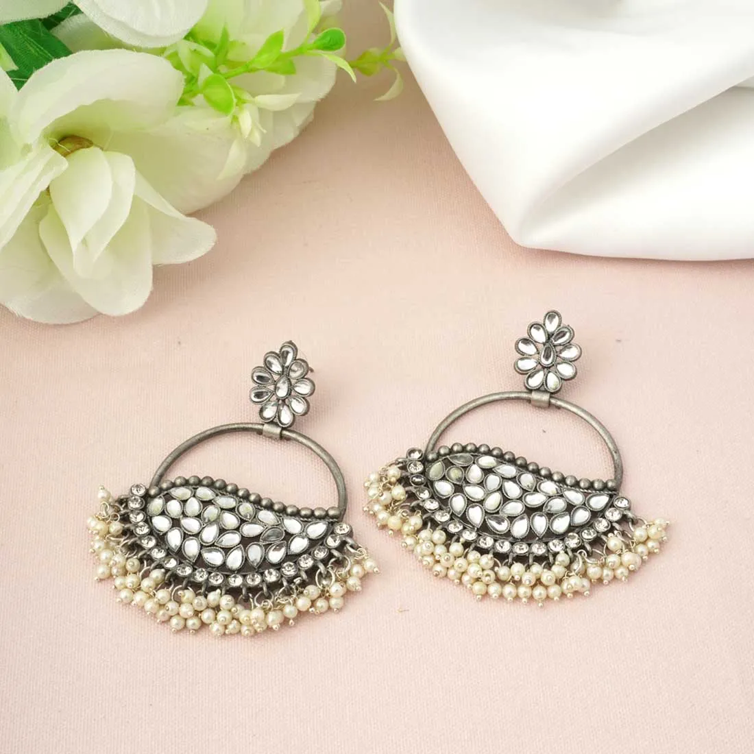 Crystal Chandbalis