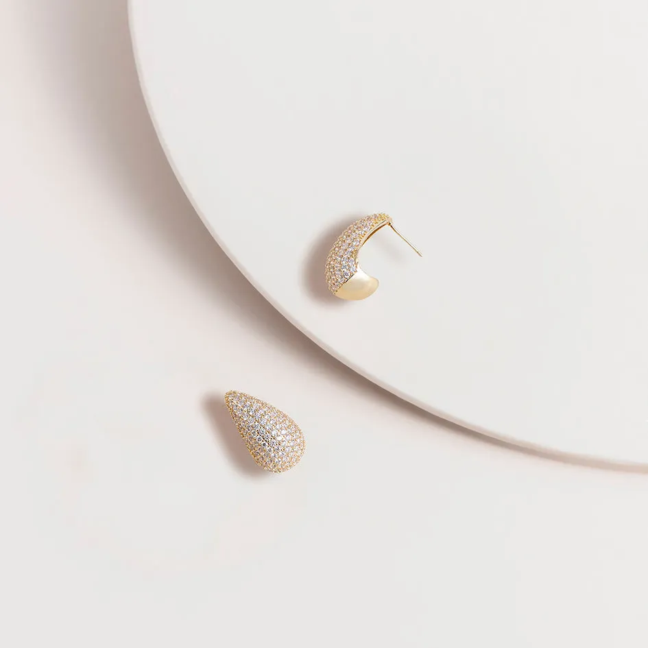 Crystal Droplet Post Earrings in Gold