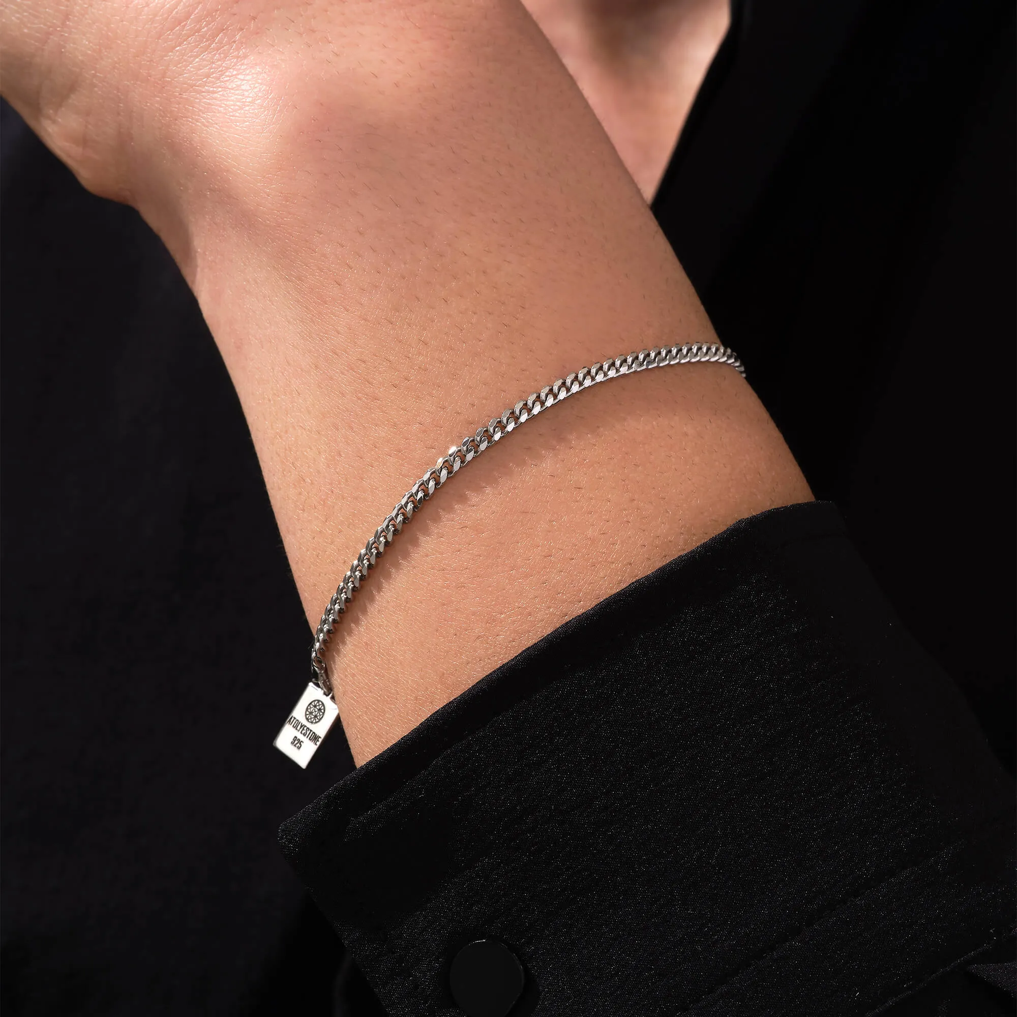 Cuban Links Chain Bracelet in Silver