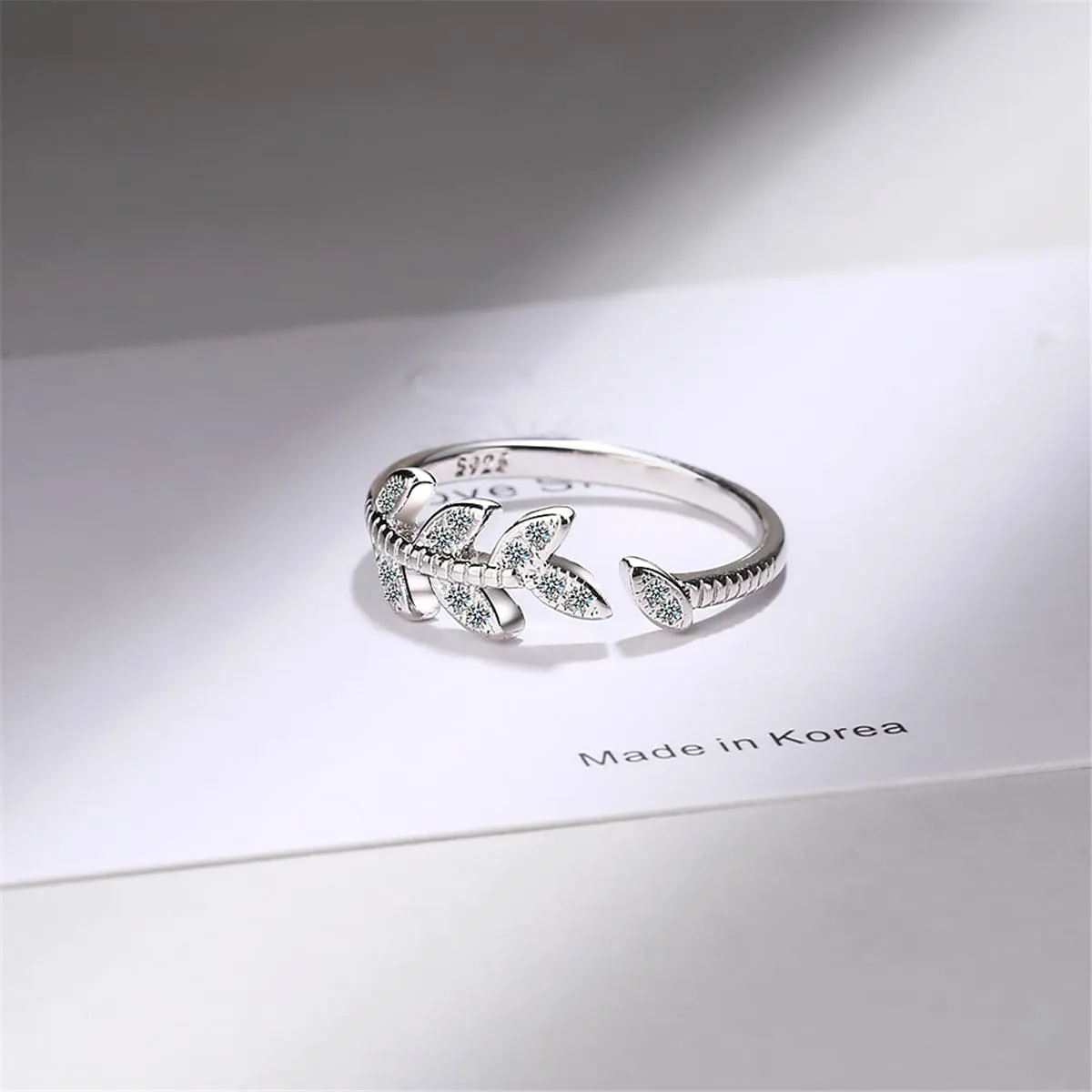 Cubic Zirconia & Silver-Plated Rattan Ring