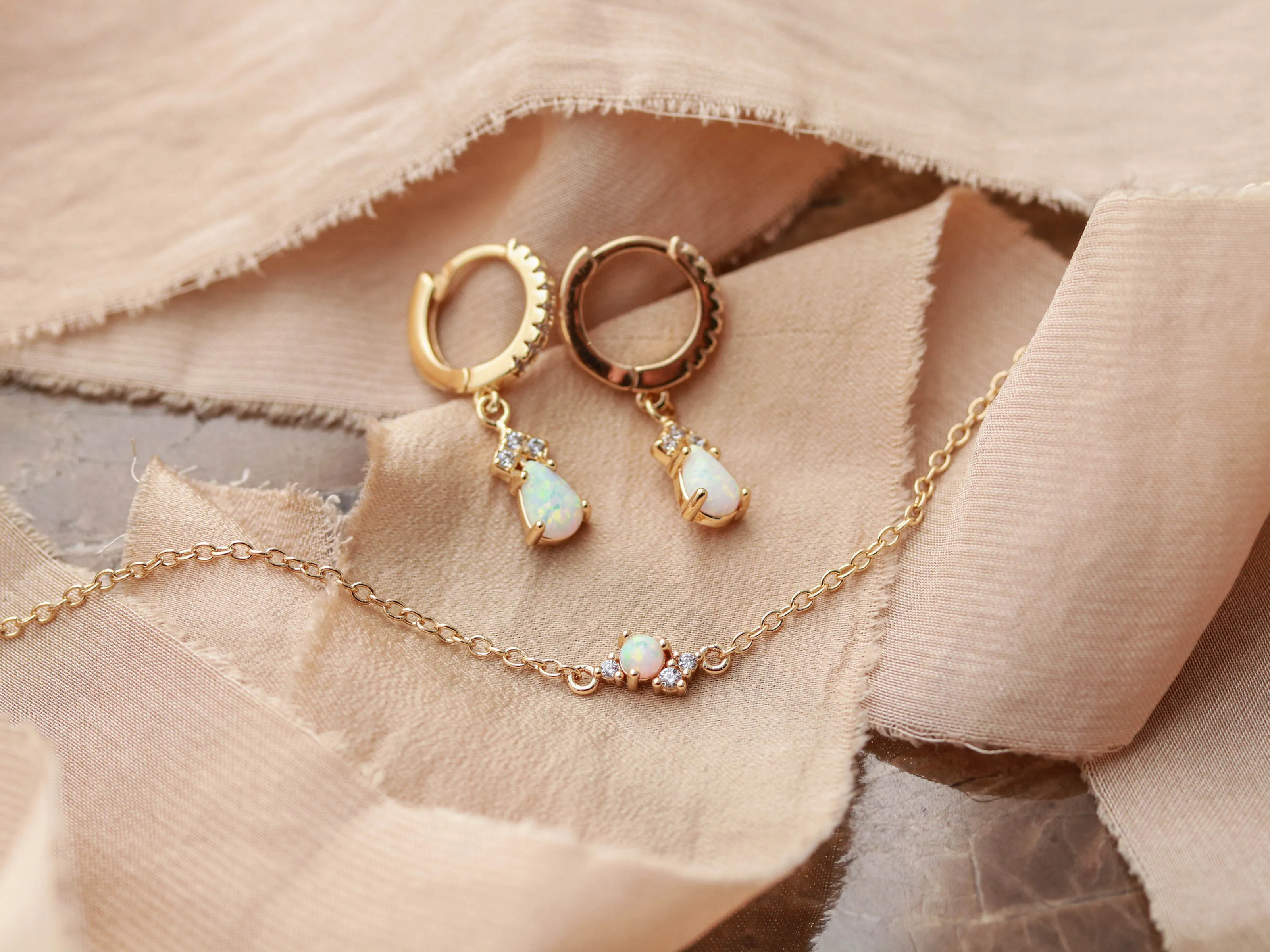 Dainty Opal Bracelet