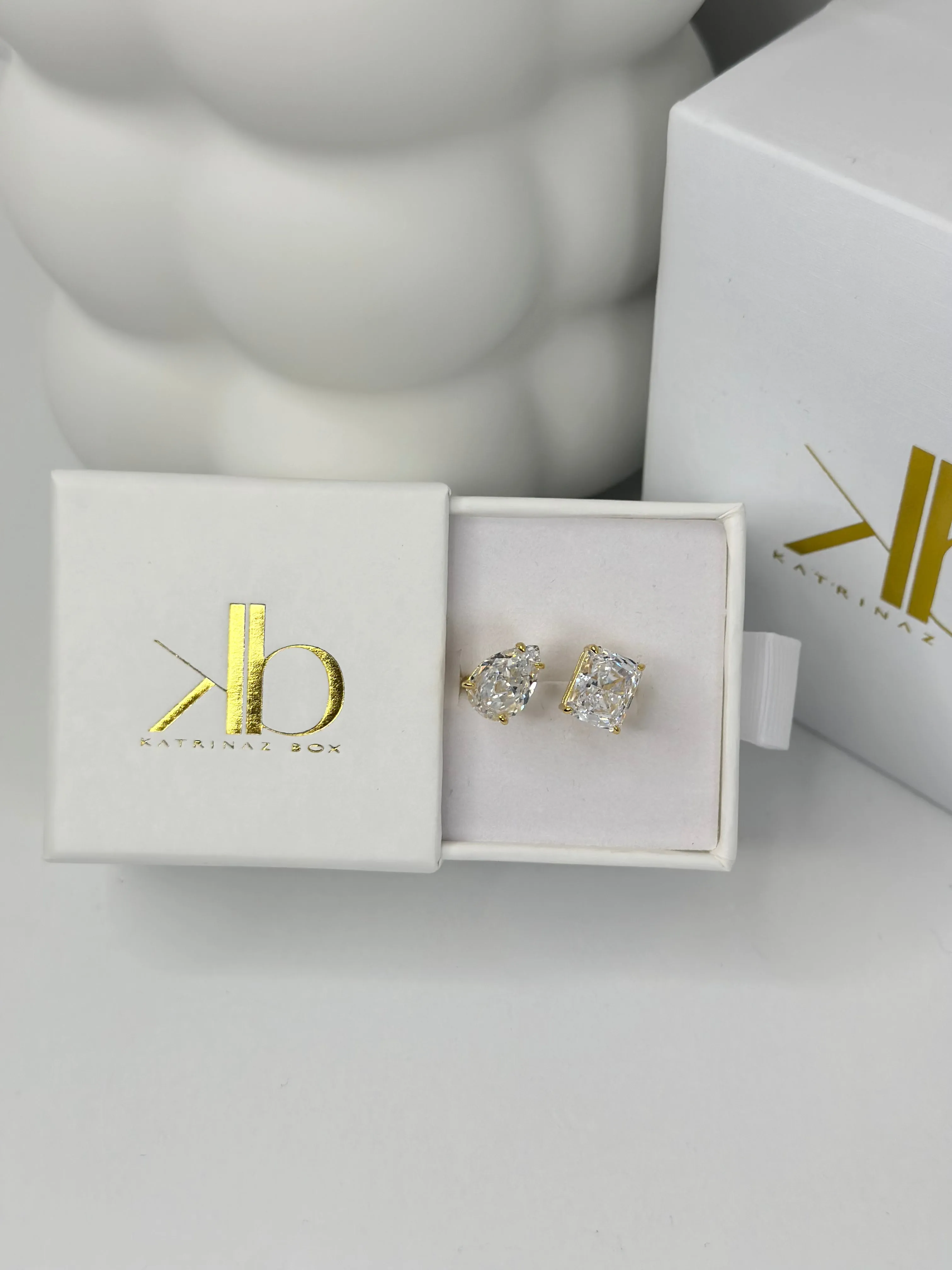ETHEREAL ADJUSTABLE RING
