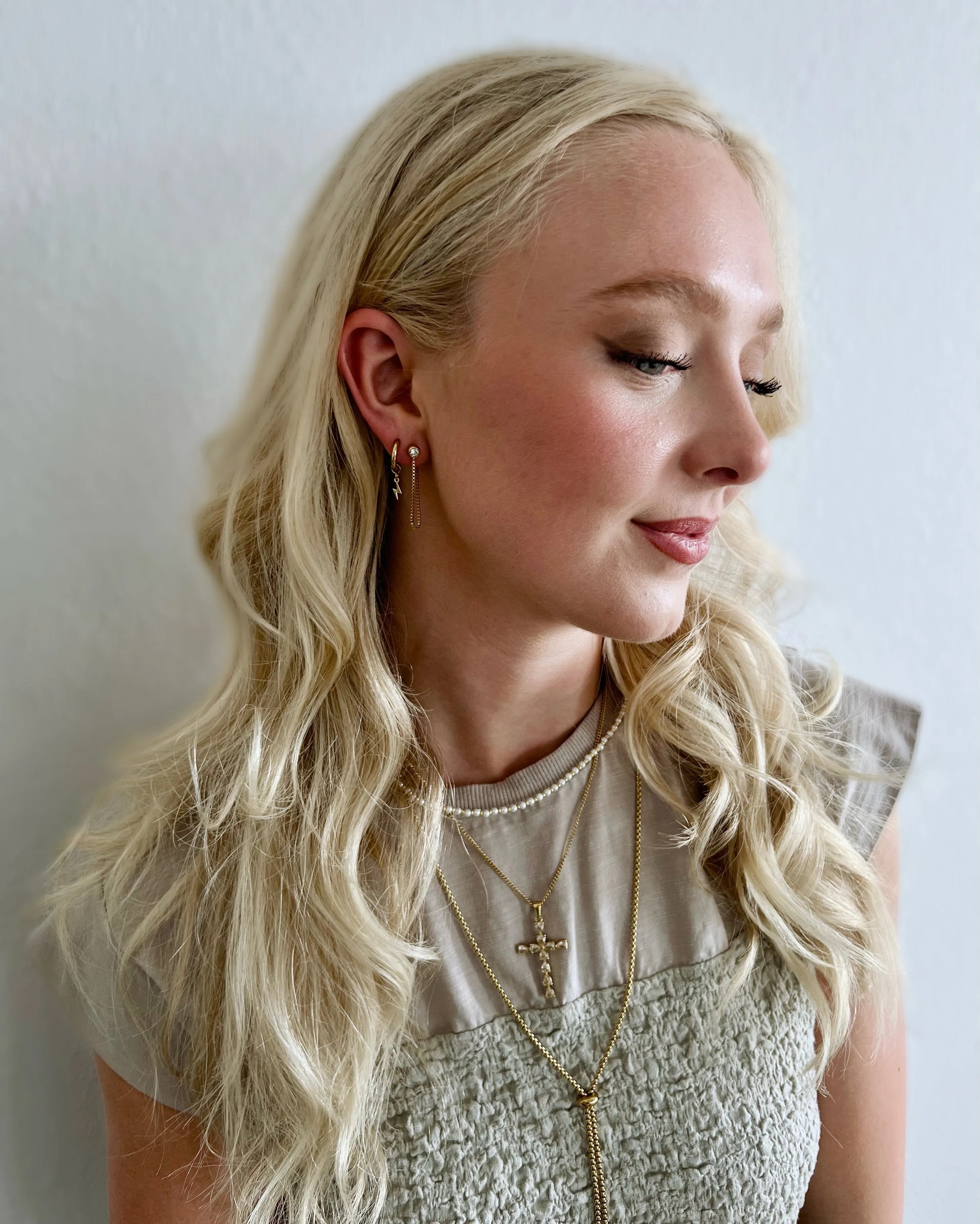 Ezzy Crystal Stud Chain Drop Earrings