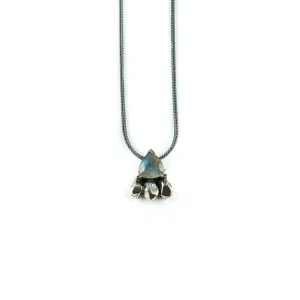 FEATHER SPEAR NECKLACE | LABRADORITE