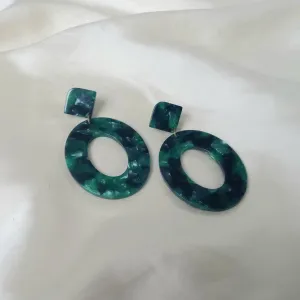 Green Resin Drop Earrings -  High Polished,Hanging Jewellery,Accessories,Green Jewellery,Gold Earrings,Emerald Green,Resin Earrings
