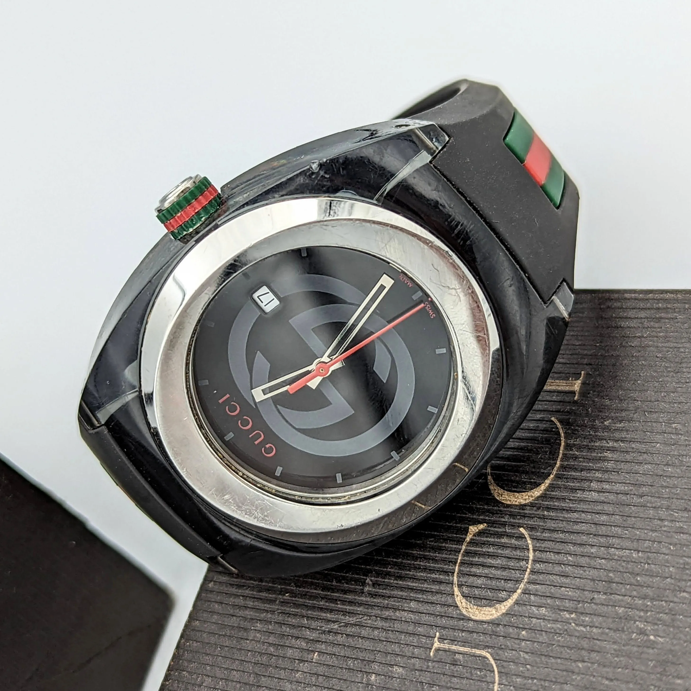GUCCI SYNC Watch Ref. 137.1 Original Strap! Swiss Quartz Wristwatch
