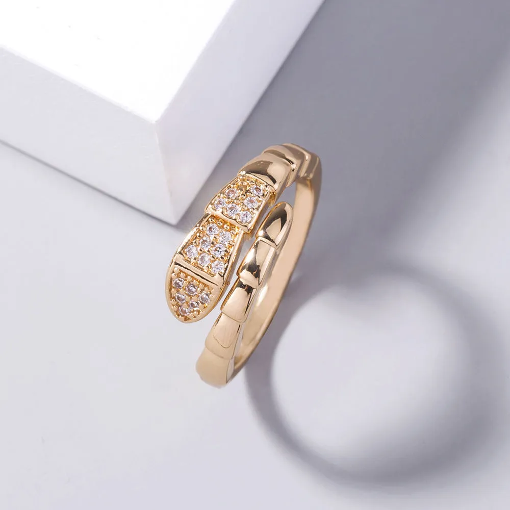High-end Luxury Zircon Rattlesnake Ring