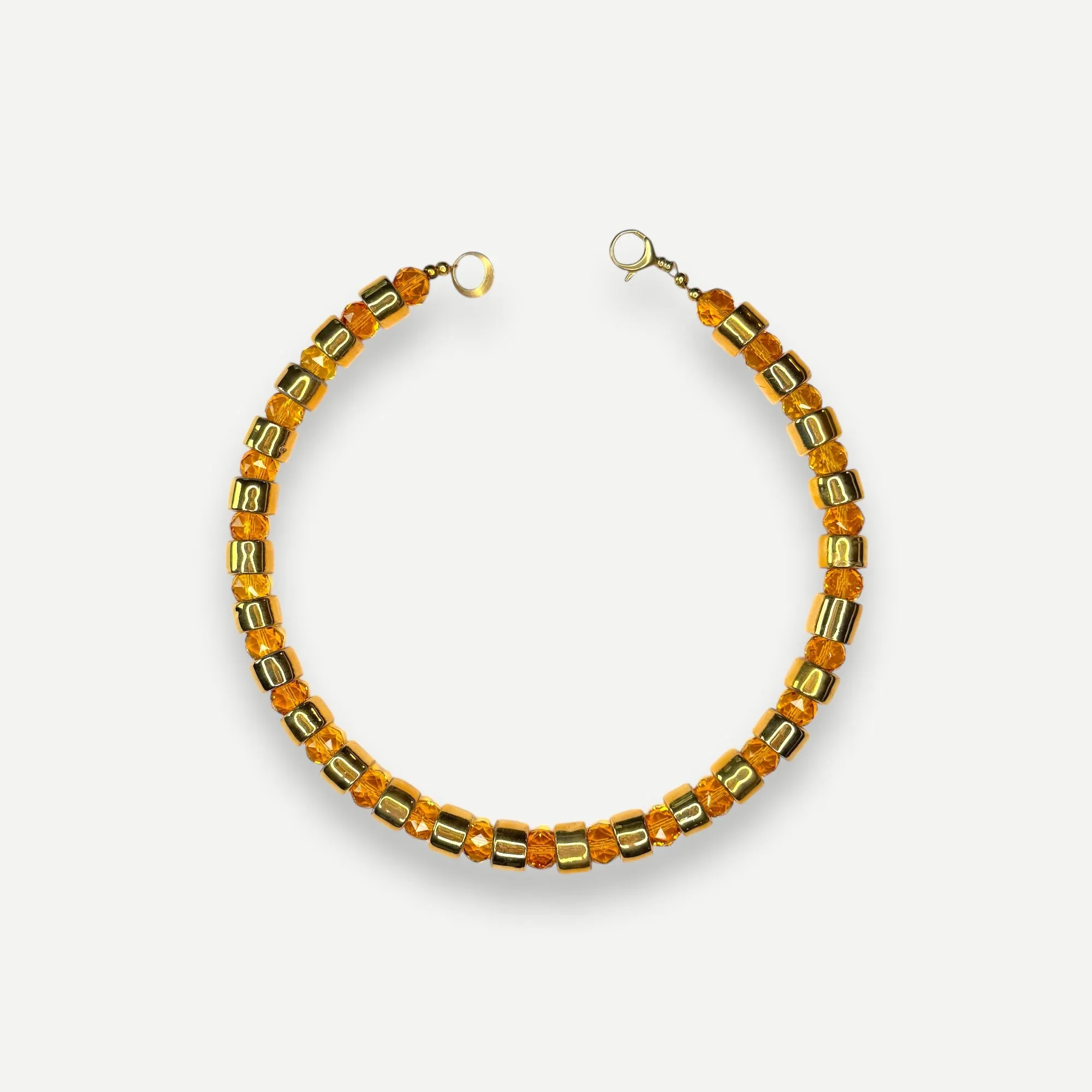 KARAT & CITRINE SUNDRY.  BEAD ONE.