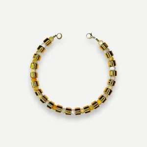 KARAT & MOTHER OF PEARL SUNDRY.  BEAD TWO.