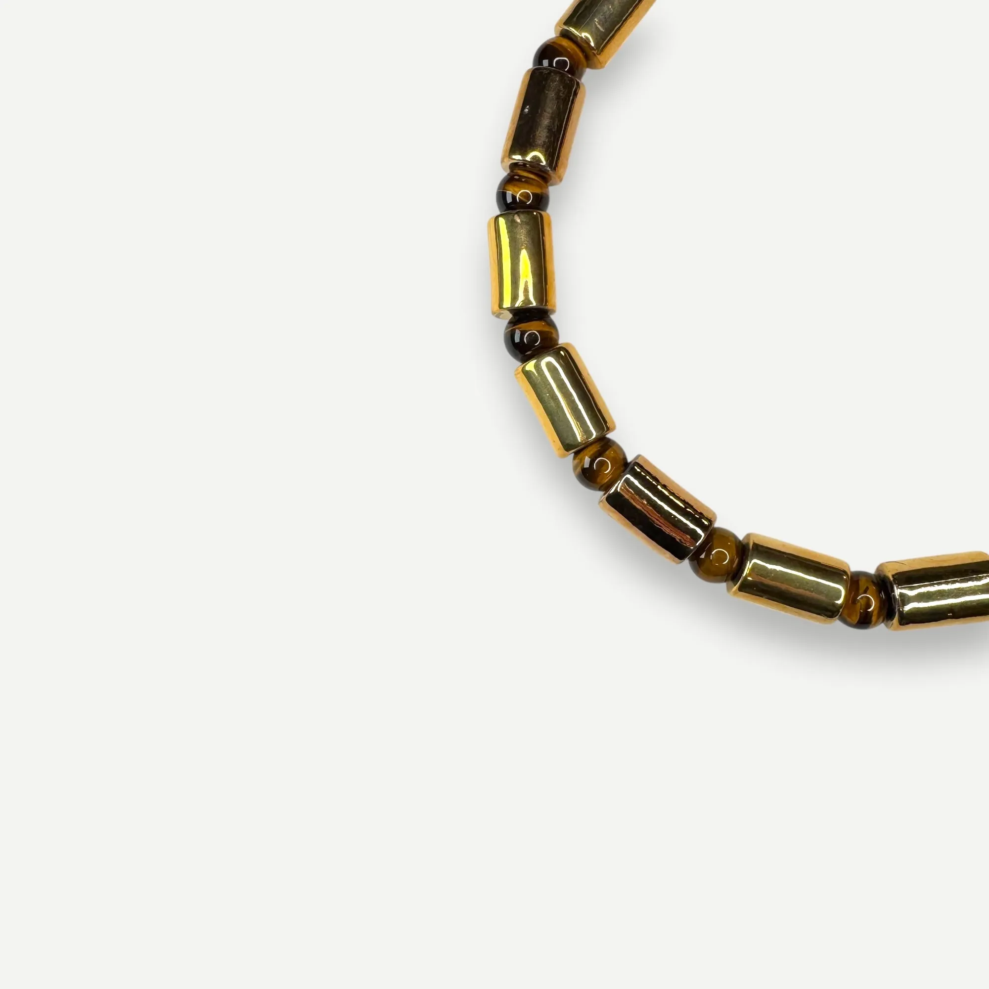 KARAT & TIGERS EYE SUNDRY.  BEAD FIVE.