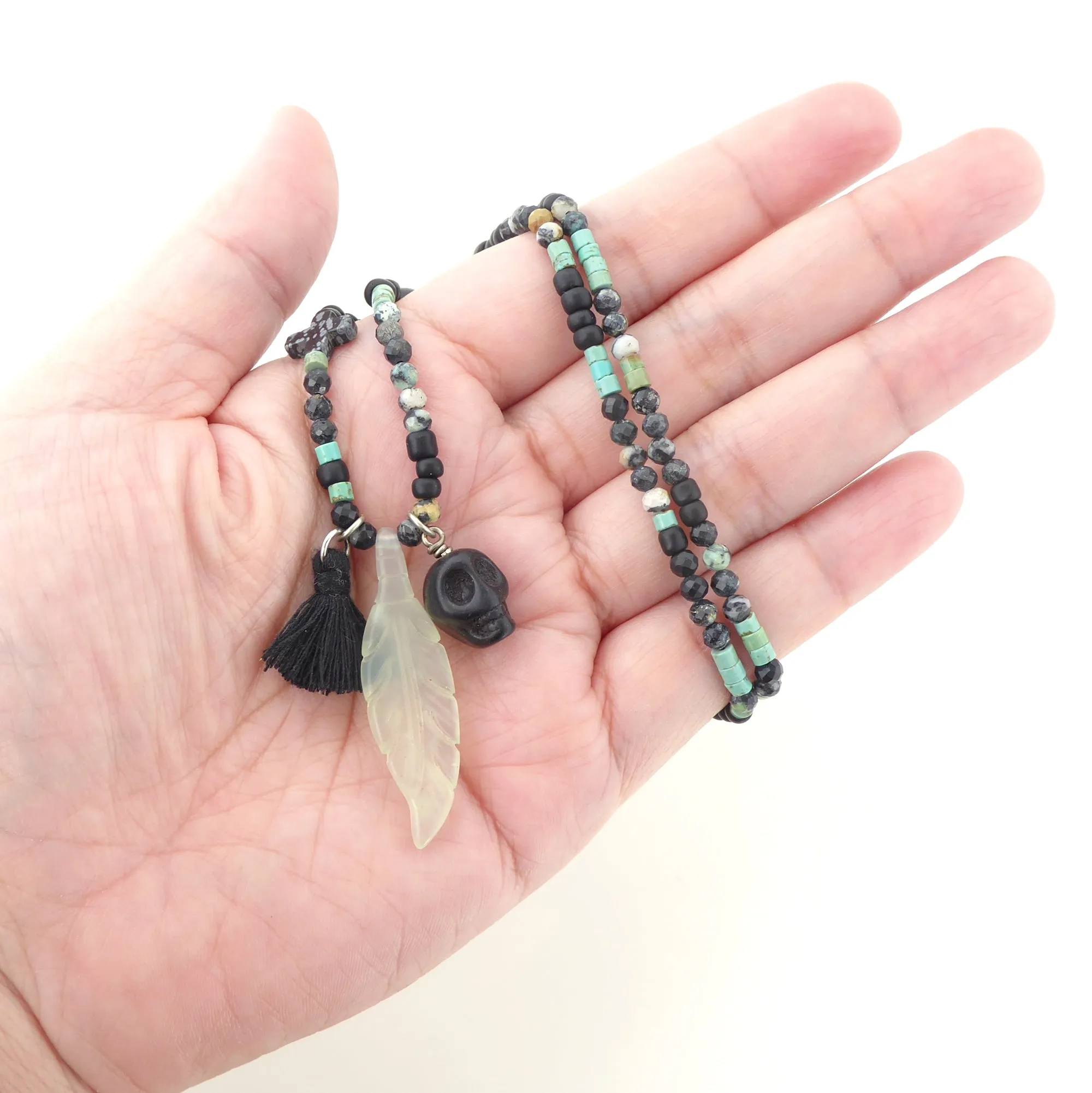 Light agate feather necklace