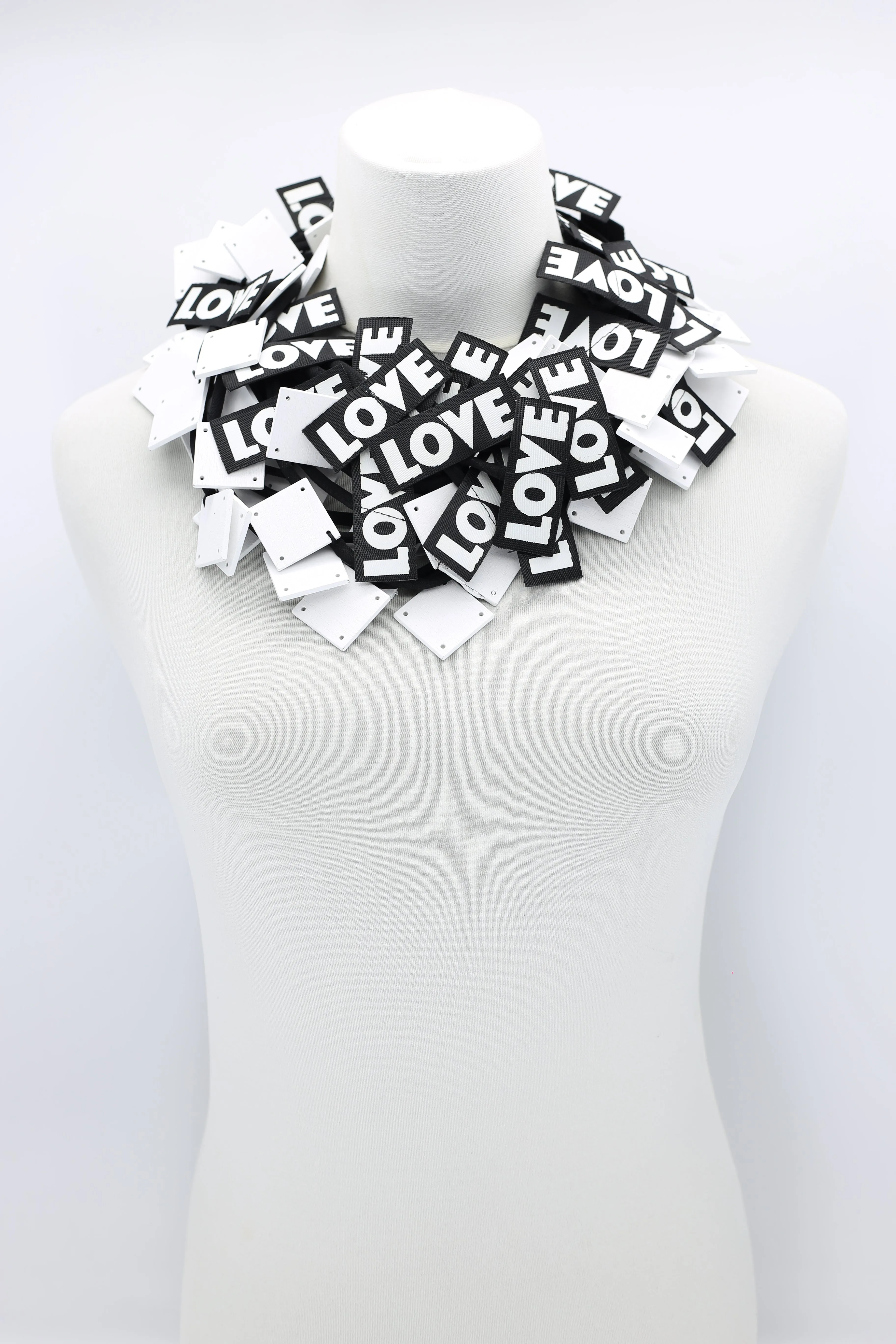 LOVE Ribbon & Squares Necklaces Set