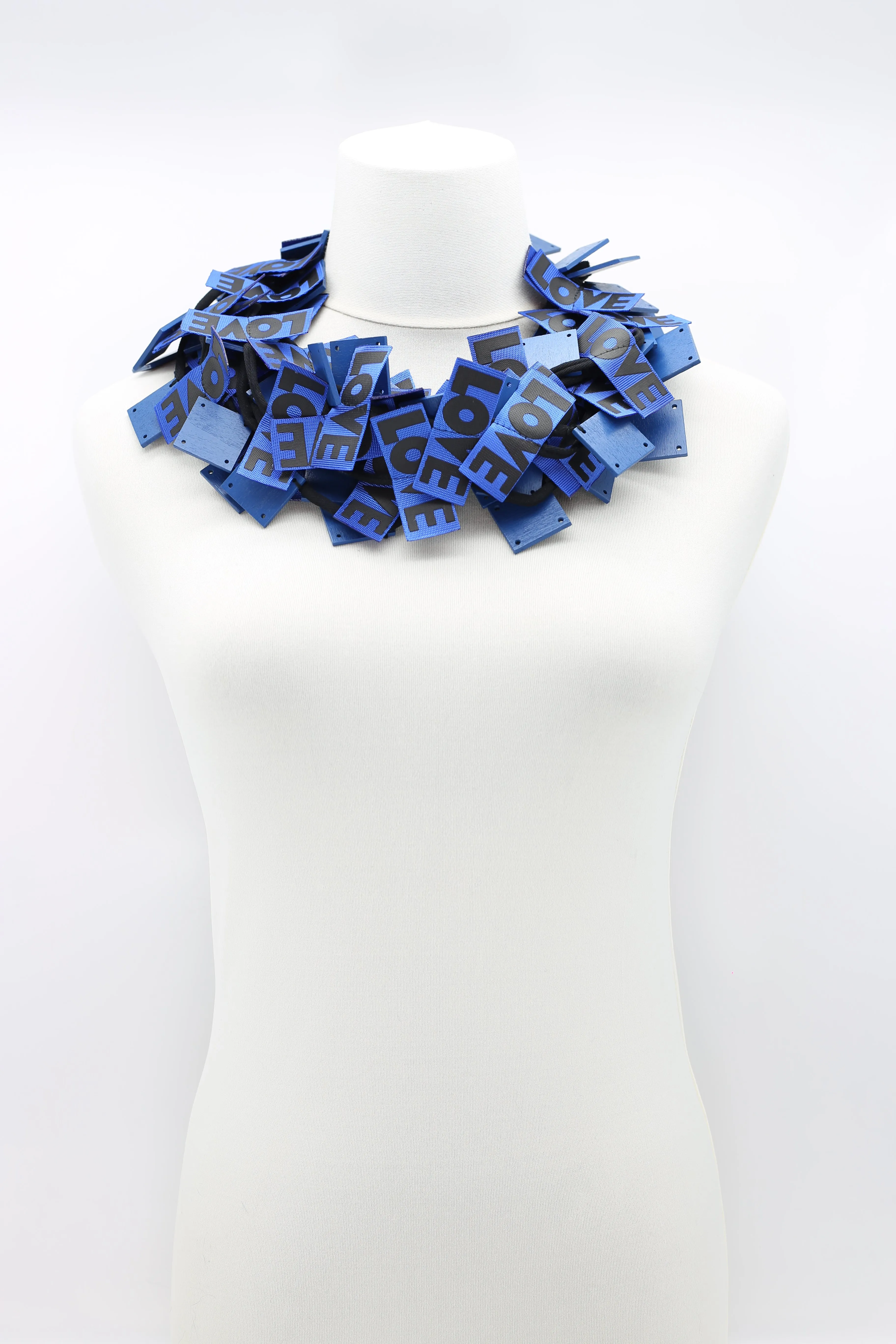 LOVE Ribbon & Squares Necklaces Set