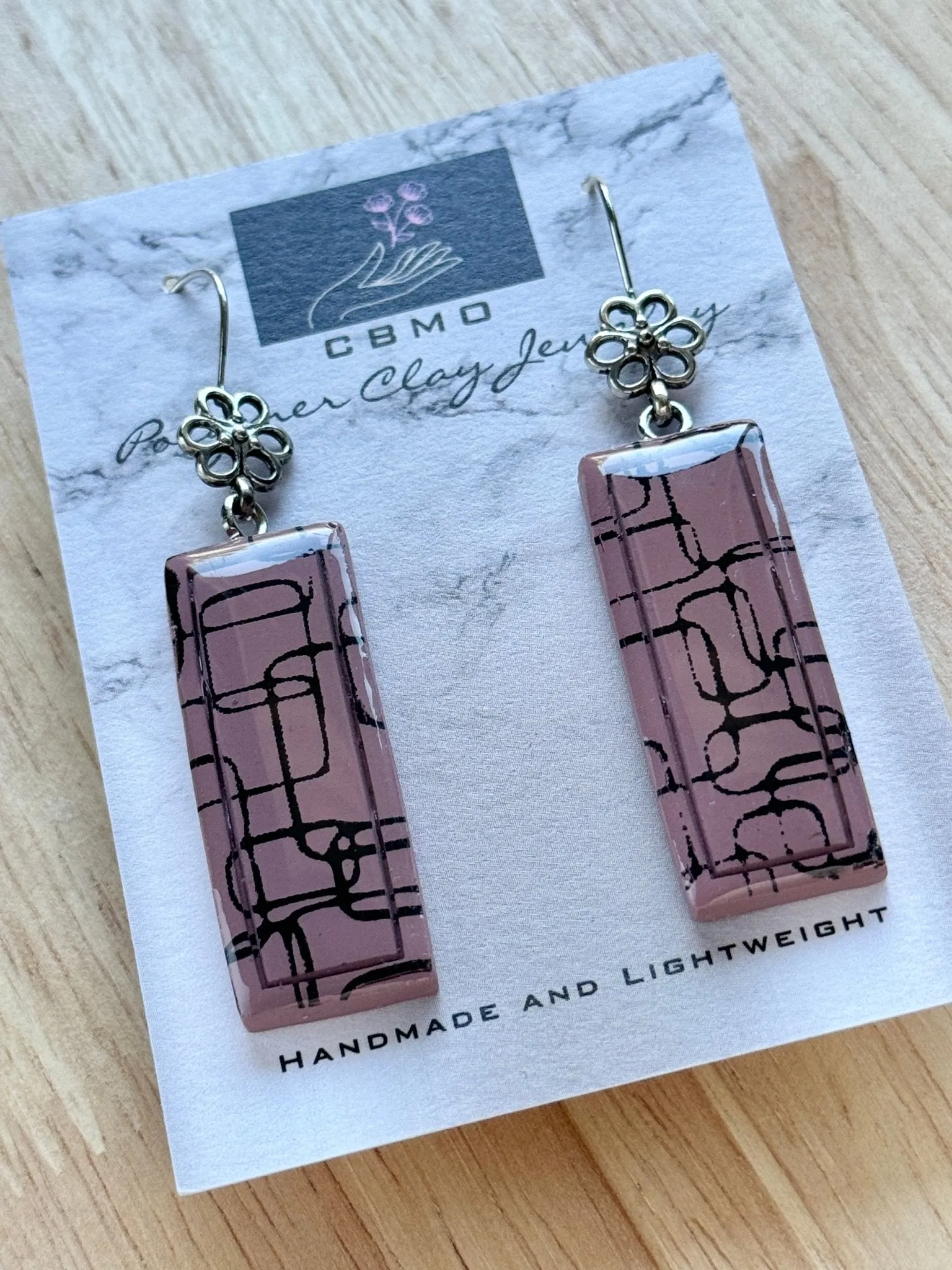 Mauve Dangles
