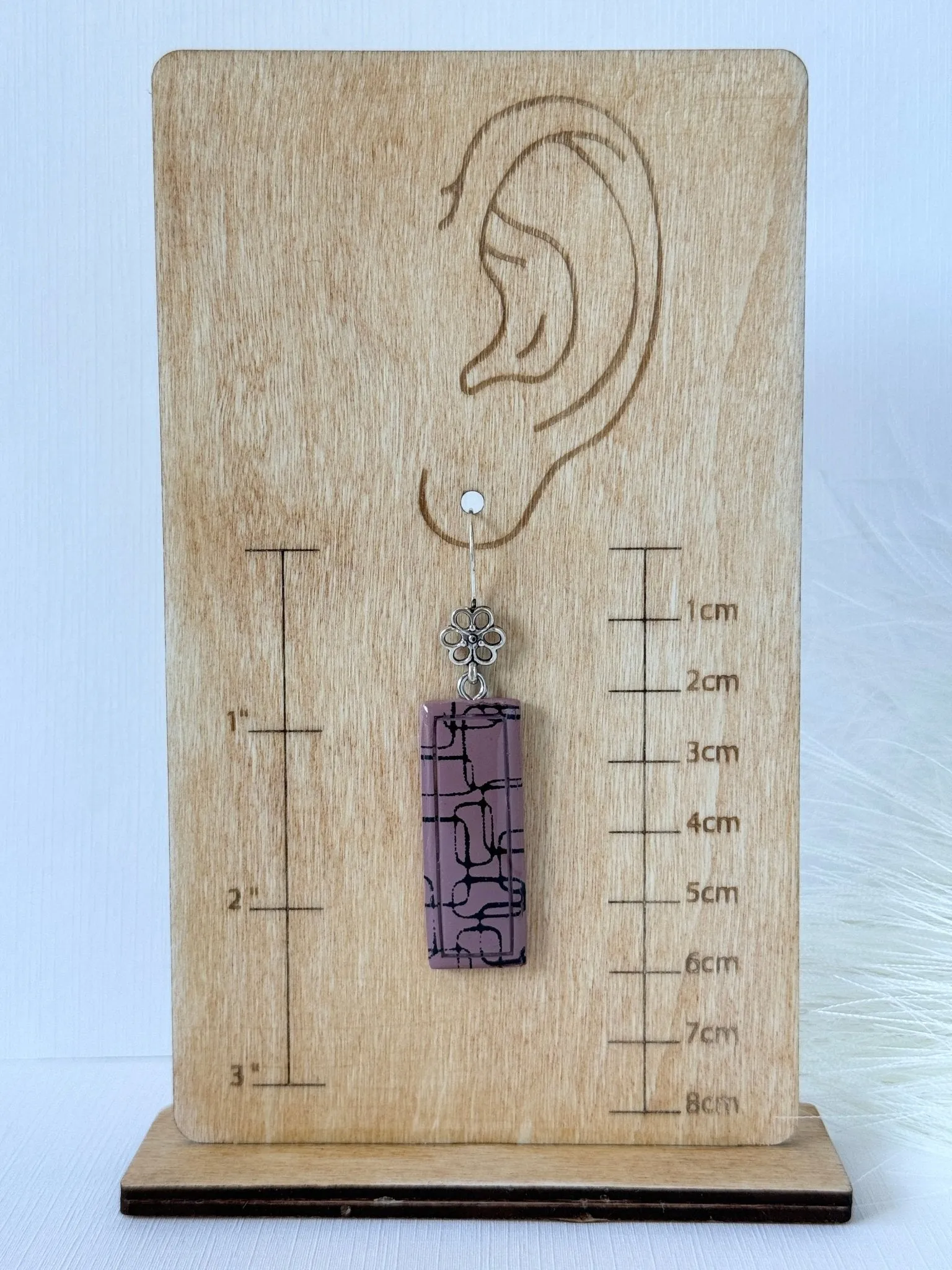 Mauve Dangles