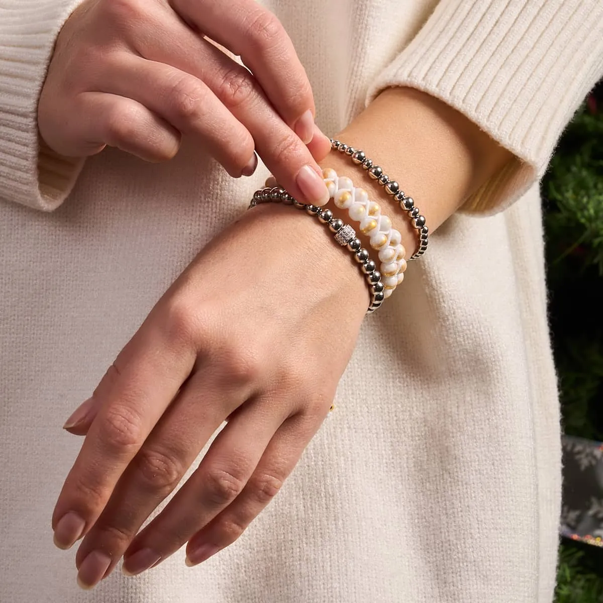 Minimalist | Santa Charm Bracelet