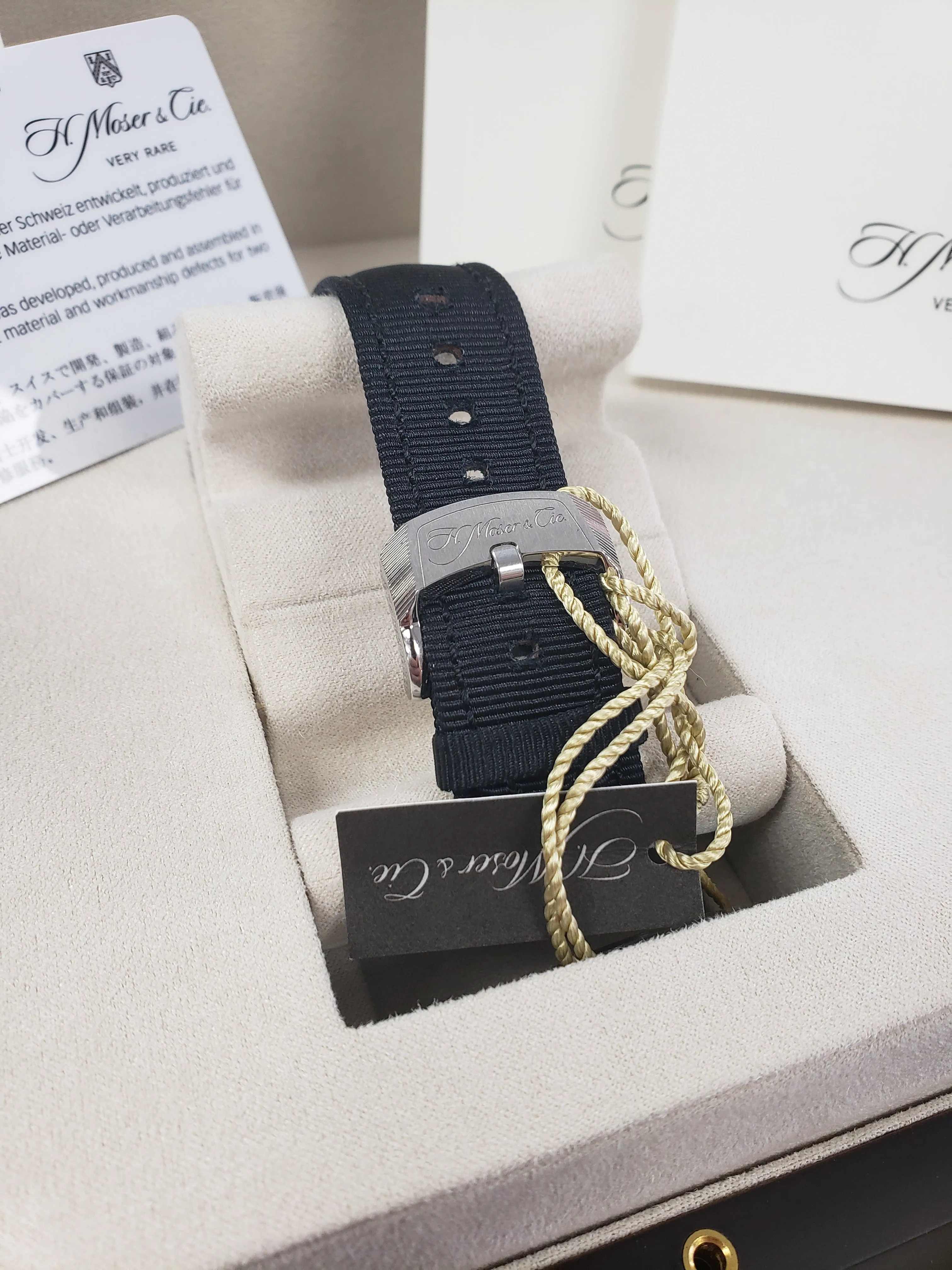 NEW 2020 H. Moser & Cie. Pioneer Centre Seconds Cosmic Green 42.8mm 3200-1202