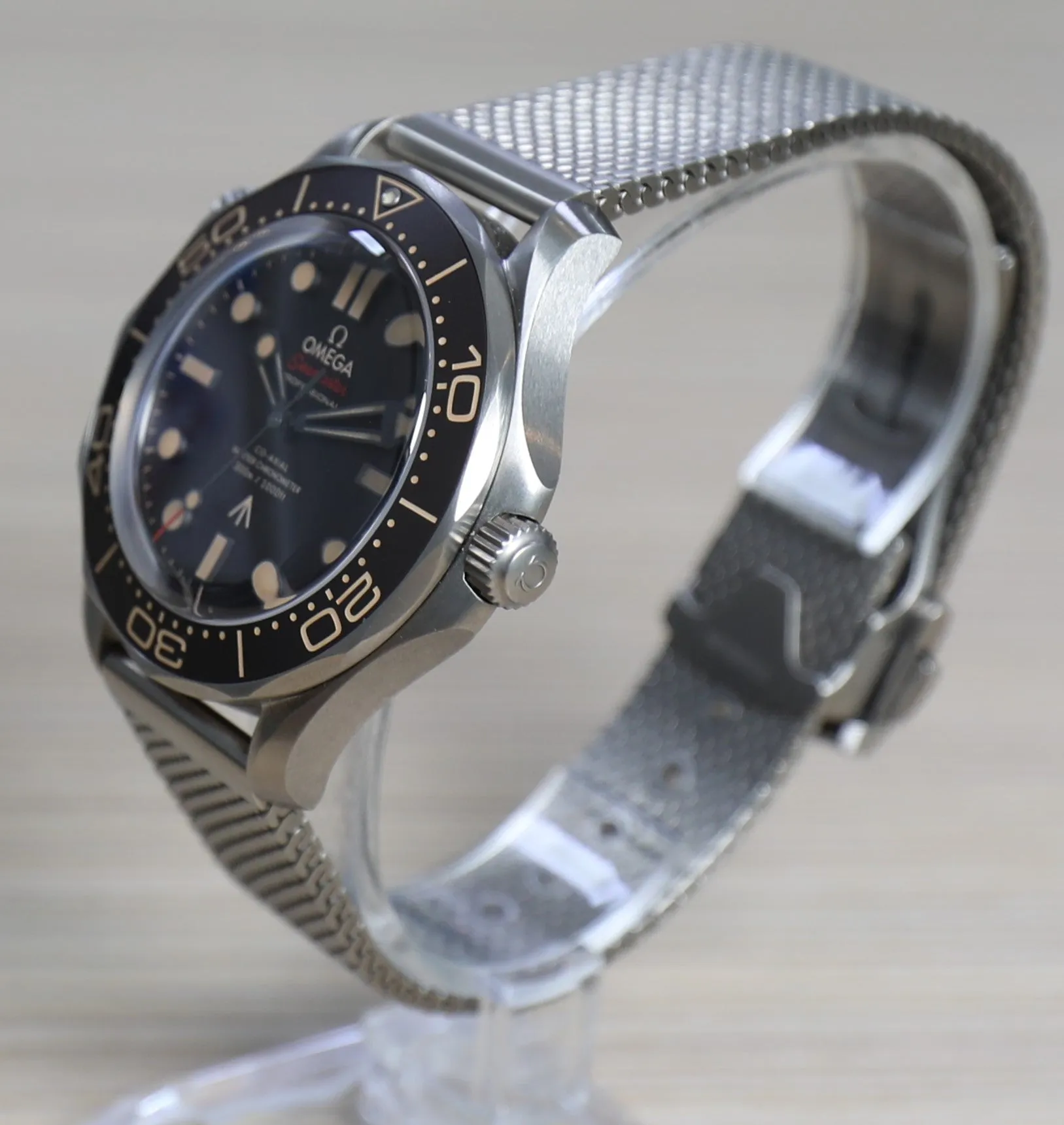 Omega Seamaster Diver 300M James Bond Edition 007 – No Time to Die -Titanium – New – full set