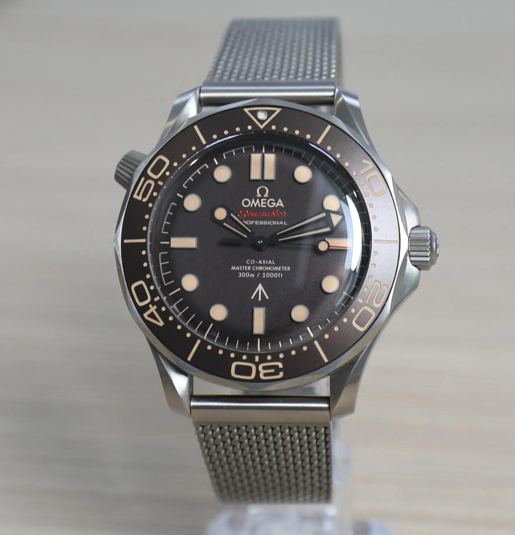 Omega Seamaster Diver 300M James Bond Edition 007 – No Time to Die -Titanium – New – full set