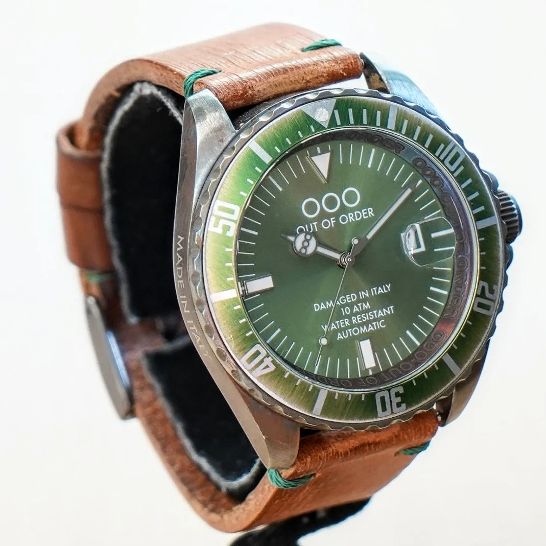OUT OF ORDER Automatico Green Watch Date Wristwatch - ALL Original 2 Bands Box & Papers