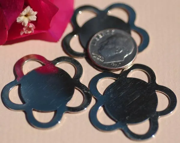 Petal Cutout in Flower Metal 31mm Cutout