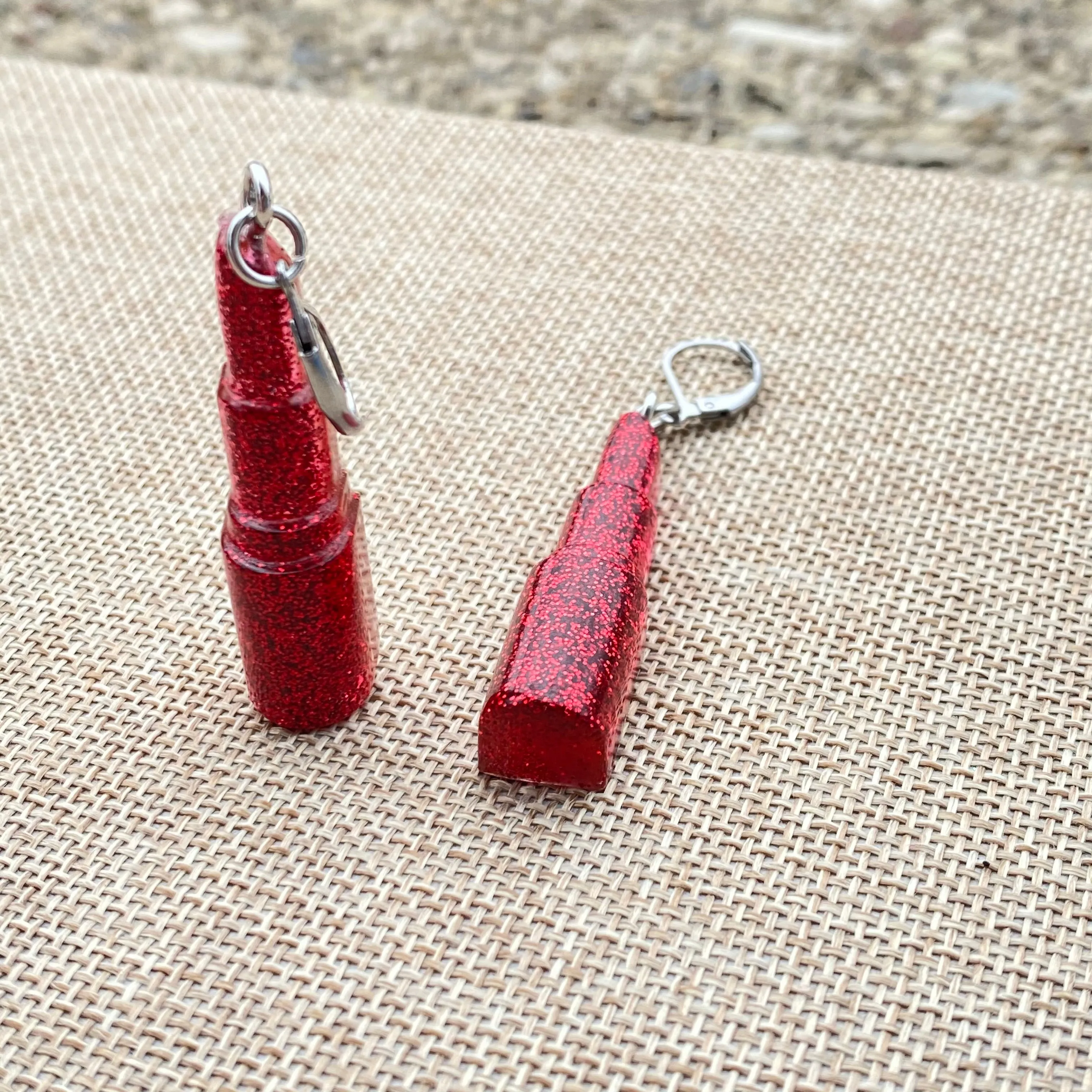 Red Glitter Lipstick Earrings💄