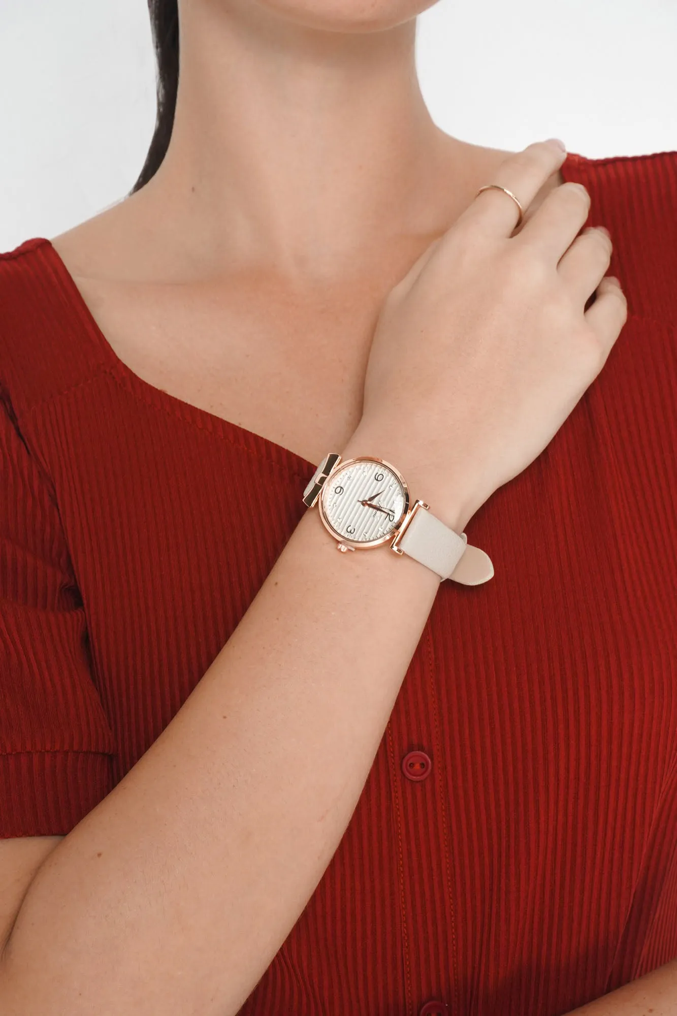 Round Face Watch