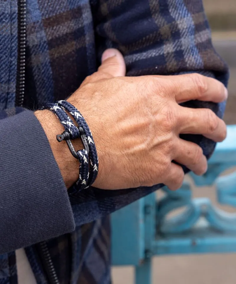 Salty Steve Bracelet in Navy/Ivory