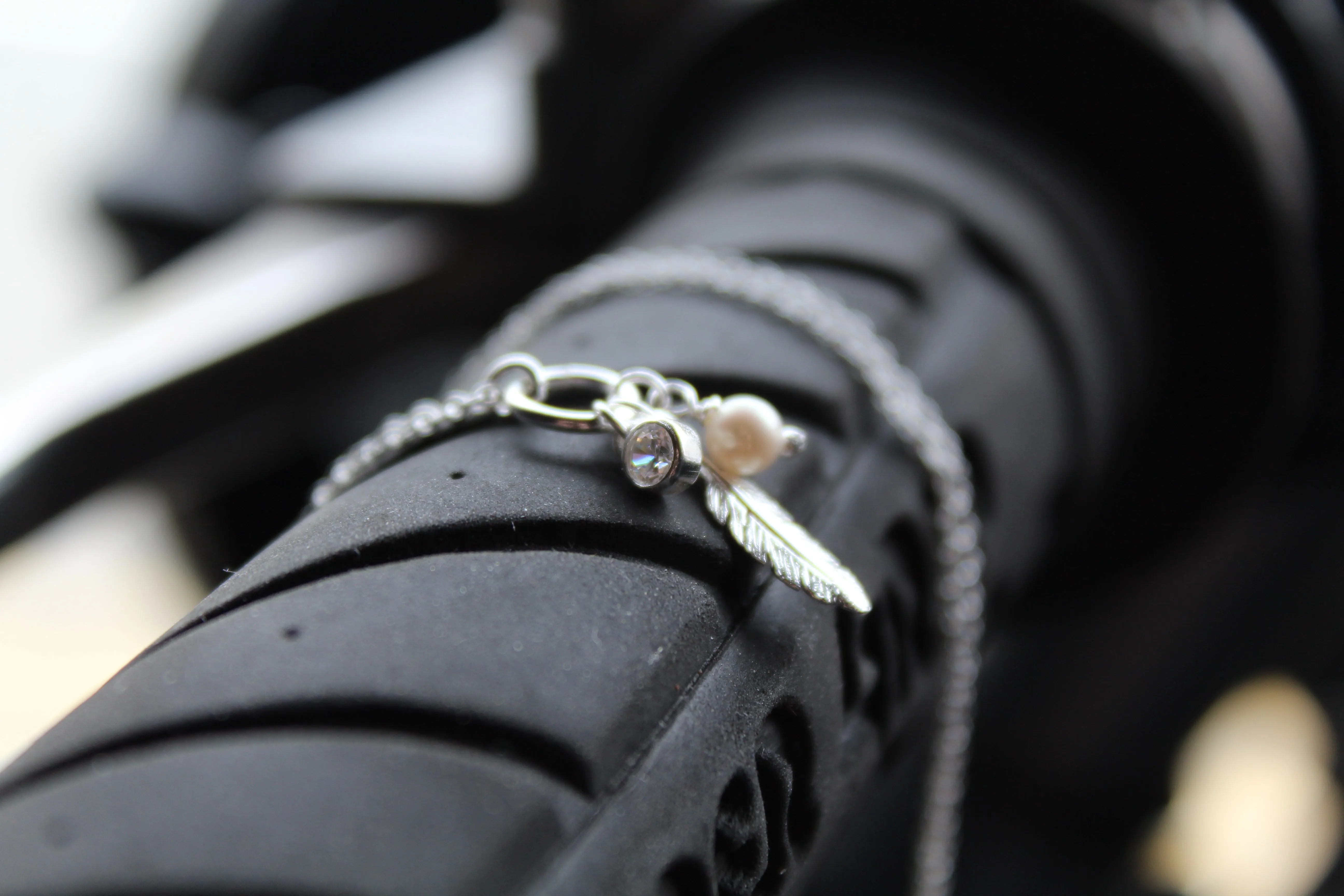Silver Feather Cluster Necklace