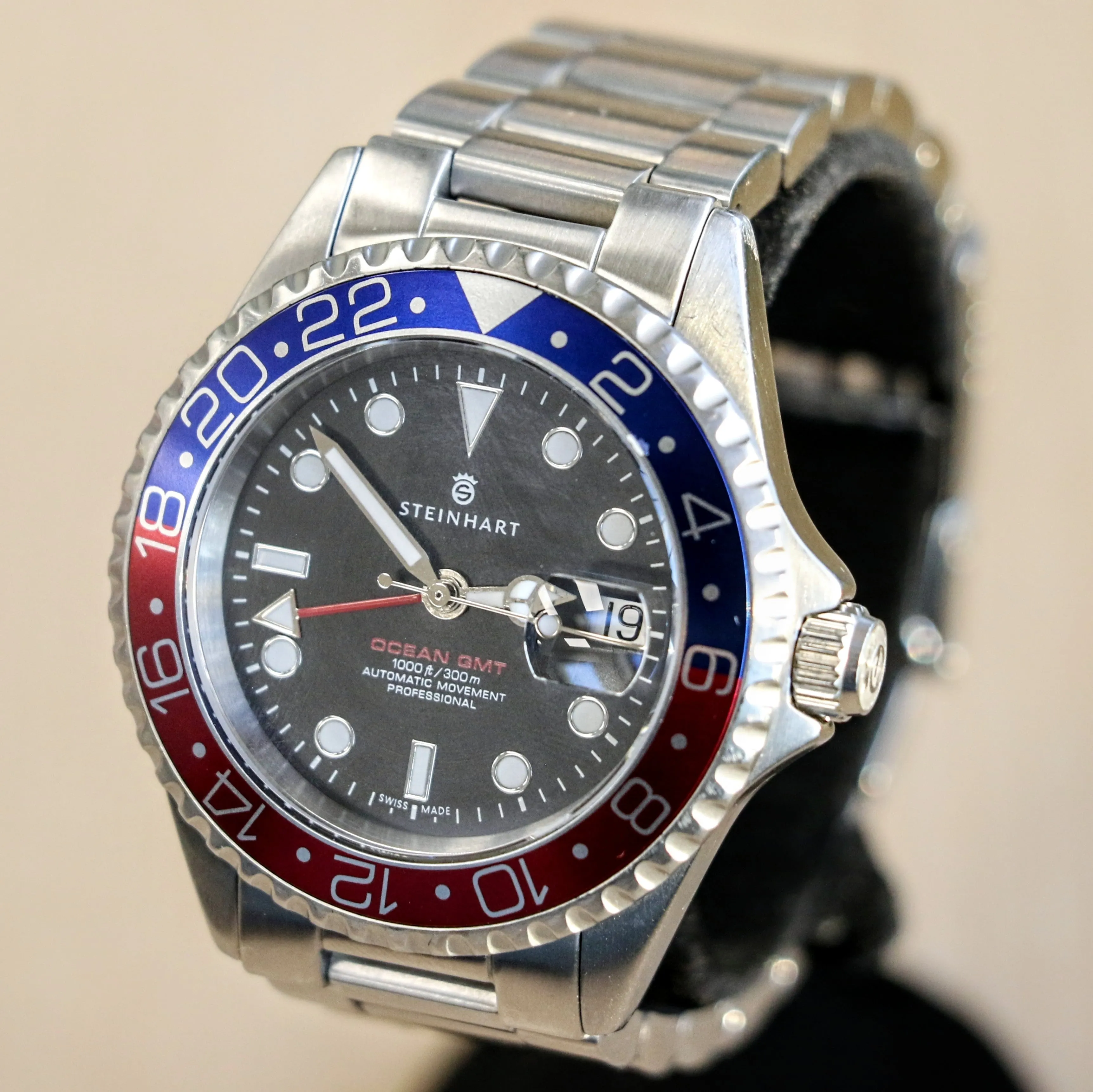STEINHART Ocean One GMT Automatic Watch 21 Jewels ETA 2893-2 BLUE-RED Pepsi Bezel Diver Wristwatch Swiss