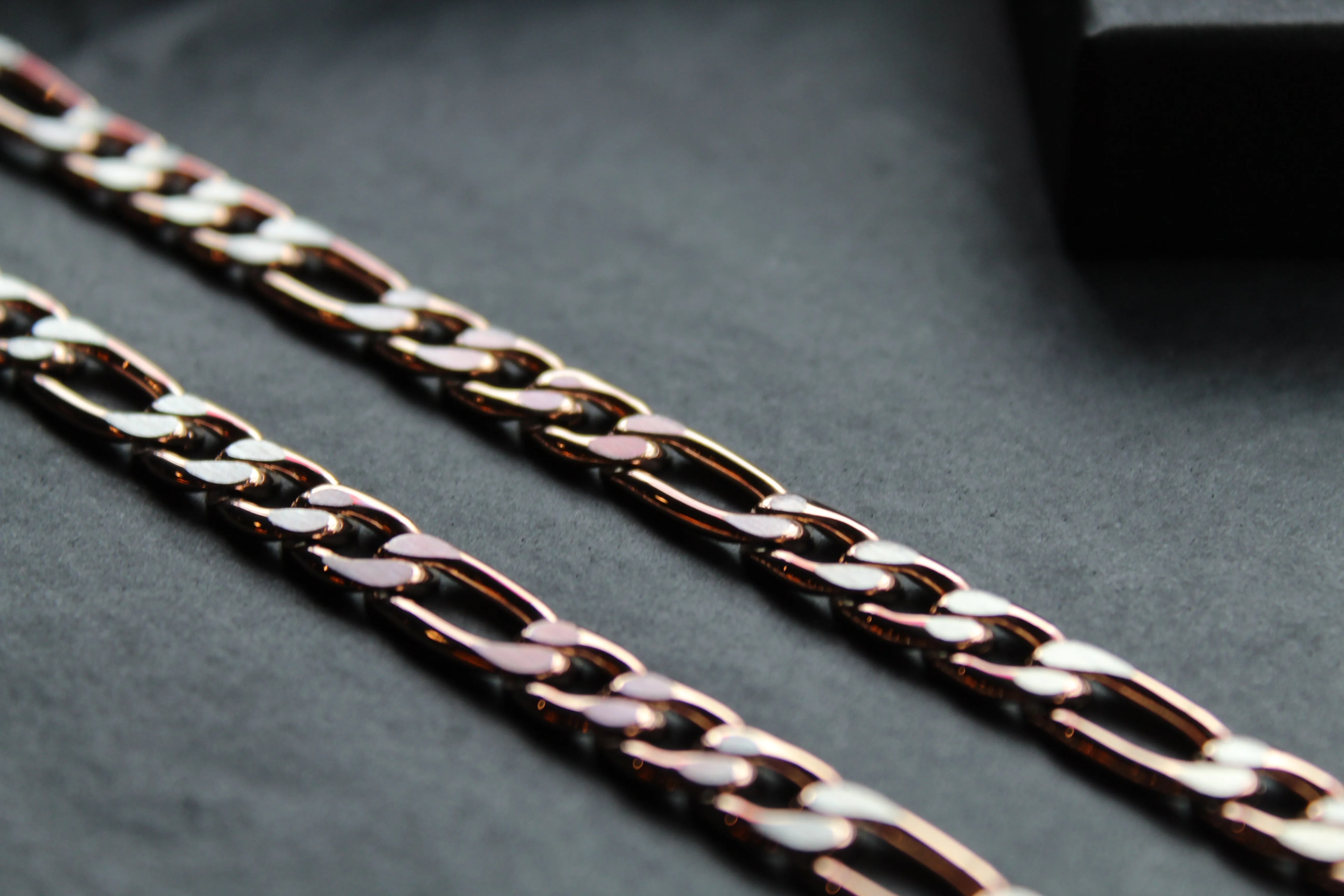 Unisex Steel Figaro Chain