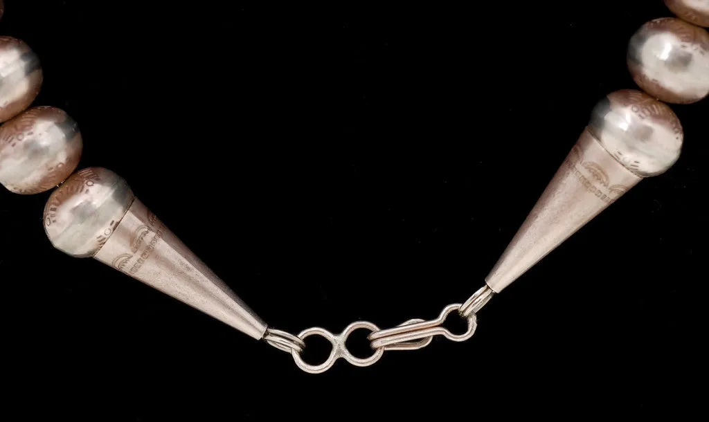 Vintage 21" Handmade Navajo Pearls Necklace in Sterling Silver