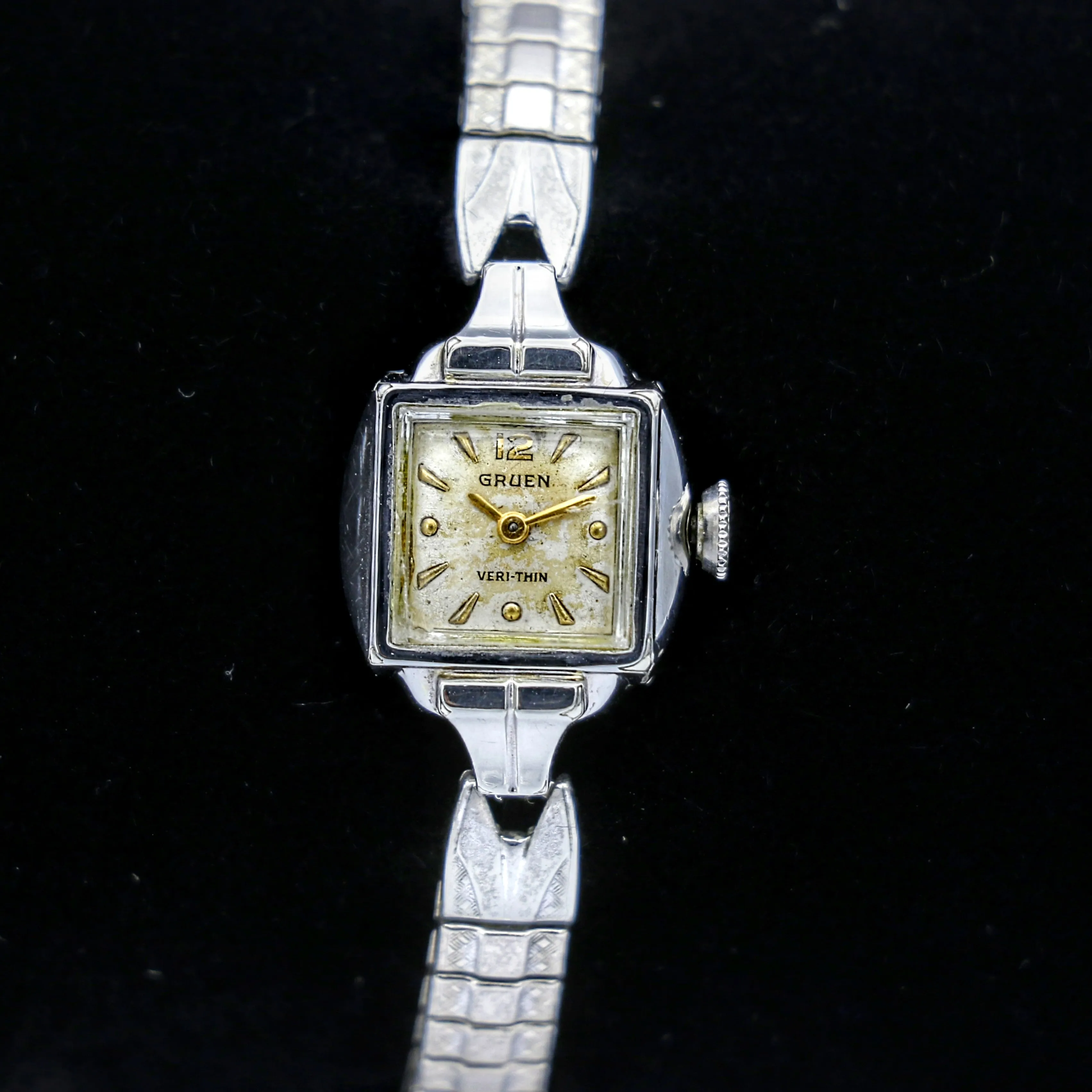 Vintage GRUEN Veri-Thin Ladies Wristwatch Cal. 211 Style 624 Swiss Made Watch