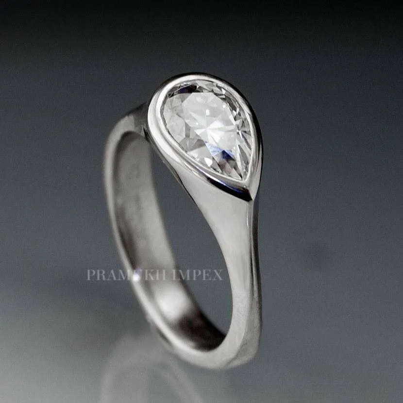Vintage Moissanite Engagement Ring White Gold Cluster Pear Shape Bezel Engagement Ring Solitaire Diamond wedding For Women anniversary Gift