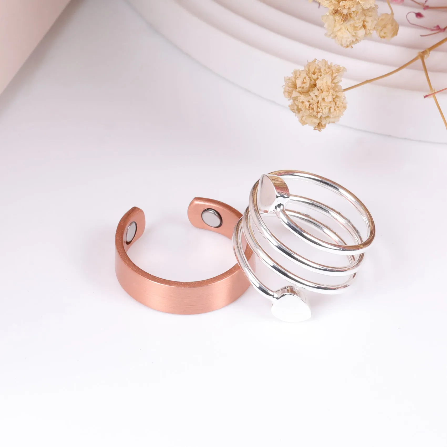 Women's Love Heart Magnets Copper Rings